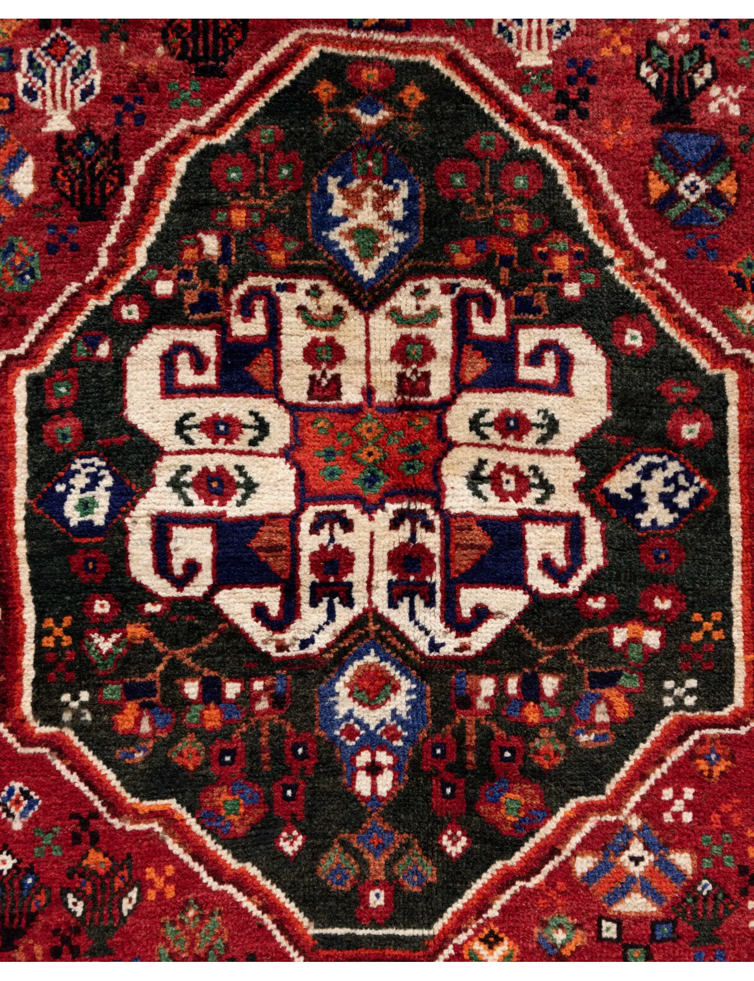 Shiraz  <br/>194 x 140 cm