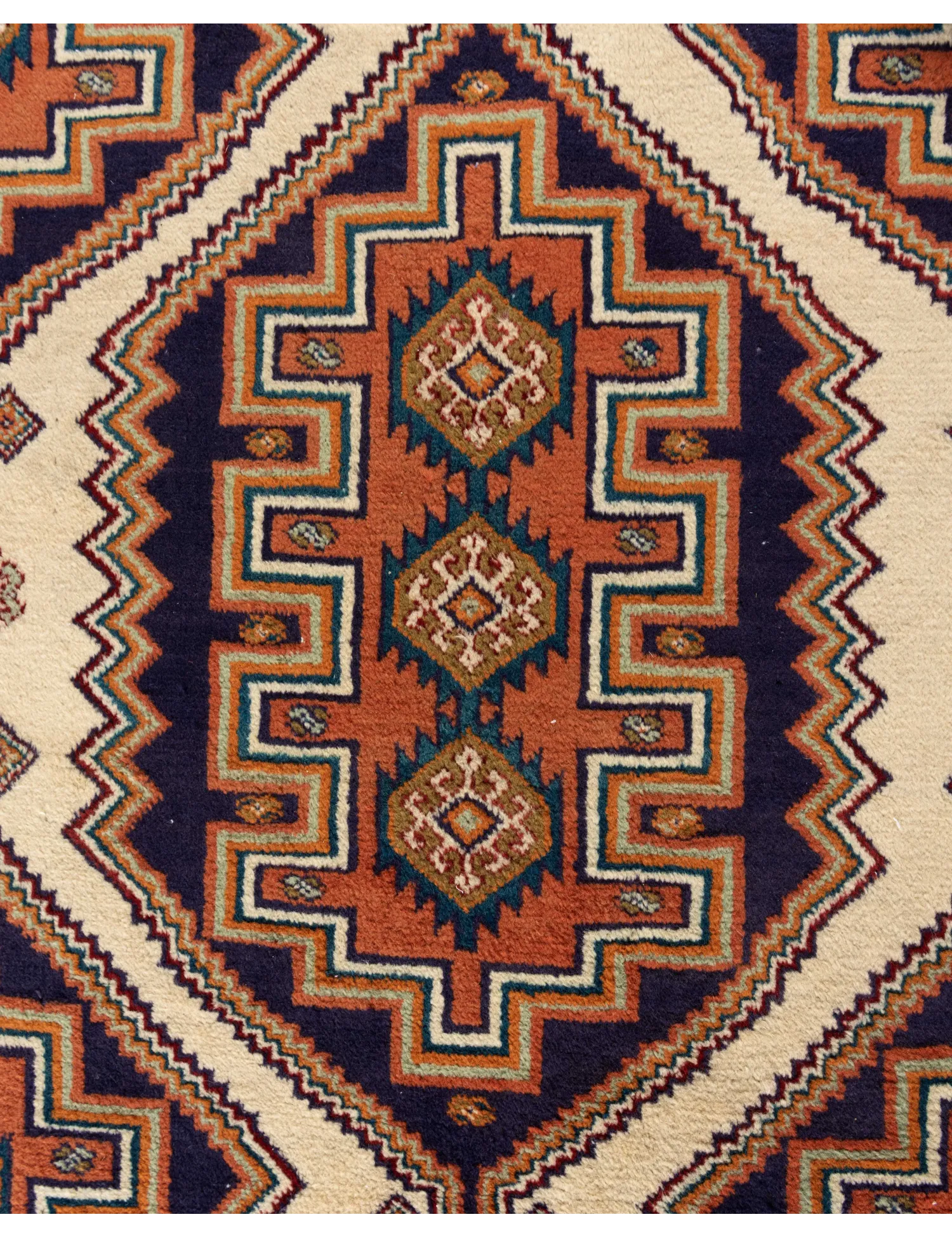 Turkman   <br/>372 x 315 cm
