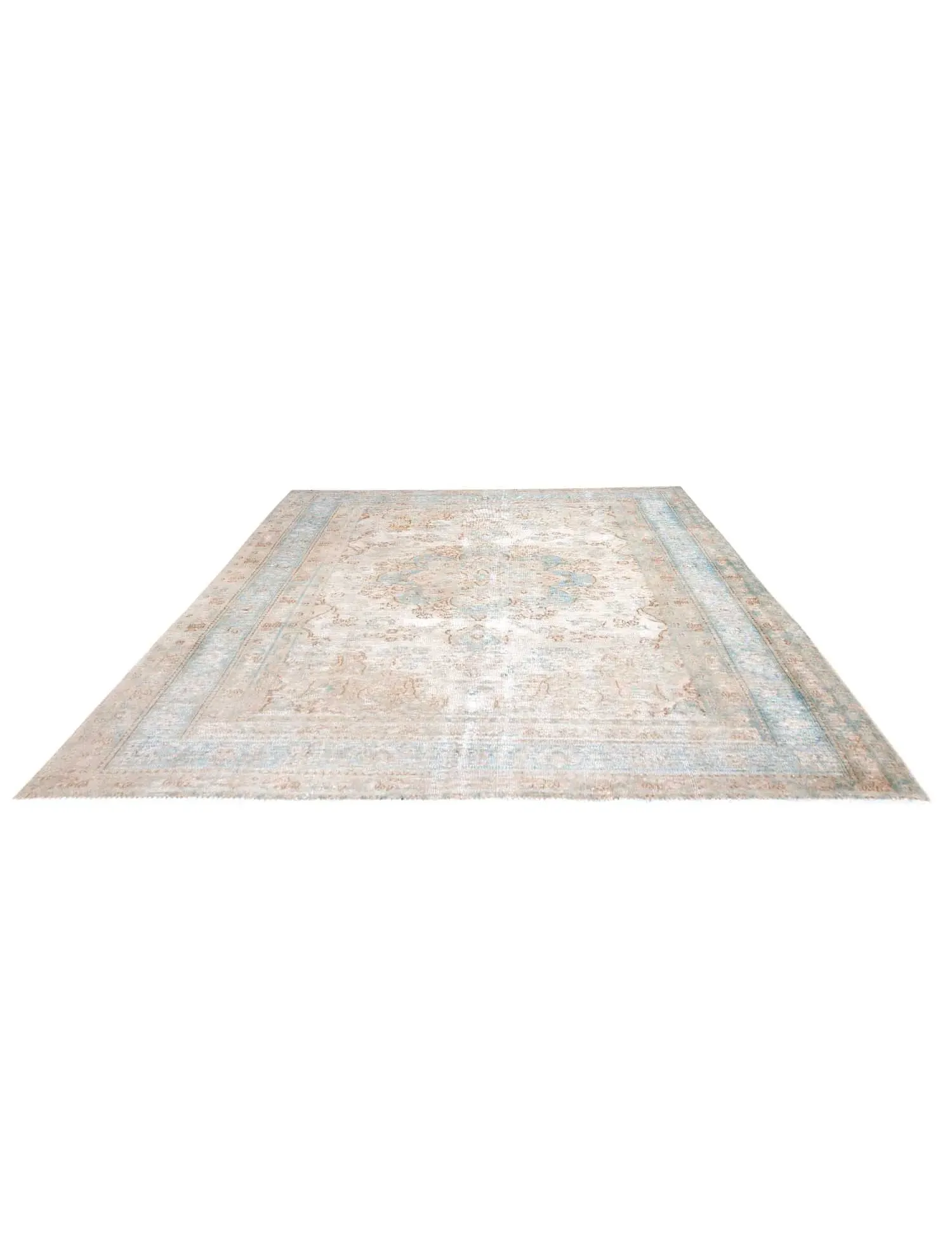 Persian Vintage    <br/>282 x 196 cm