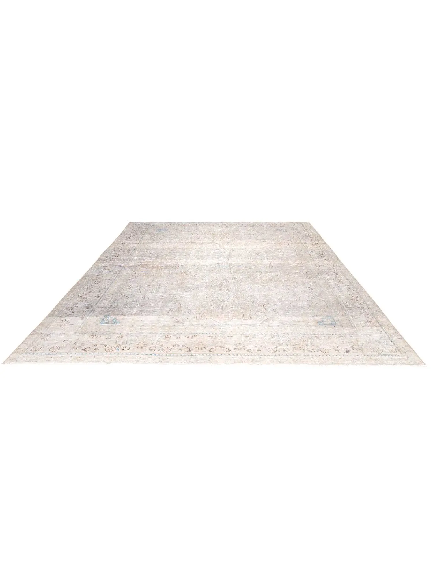 Persian Vintage    <br/>360 x 286 cm
