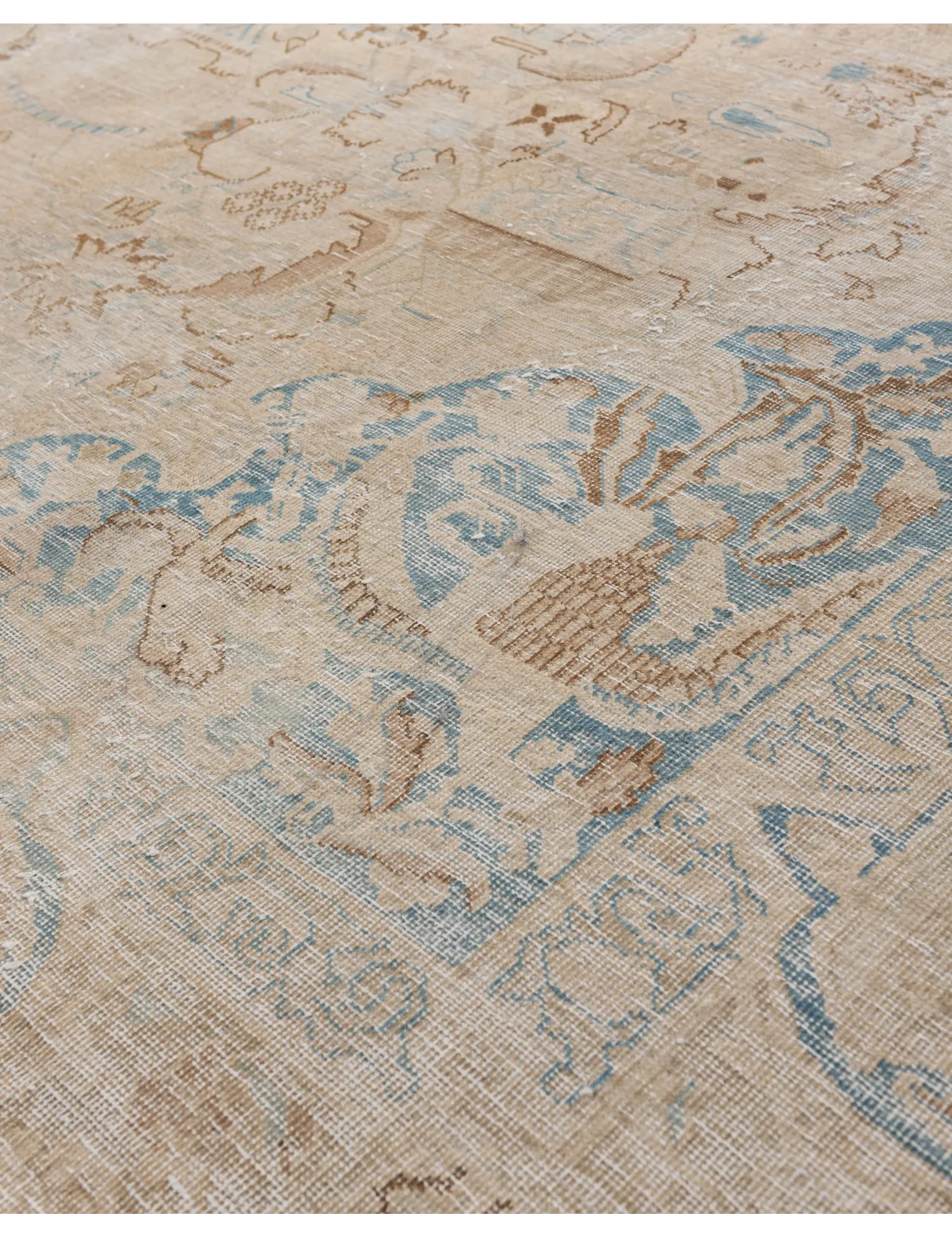 Persian Vintage    <br/>357 x 257 cm