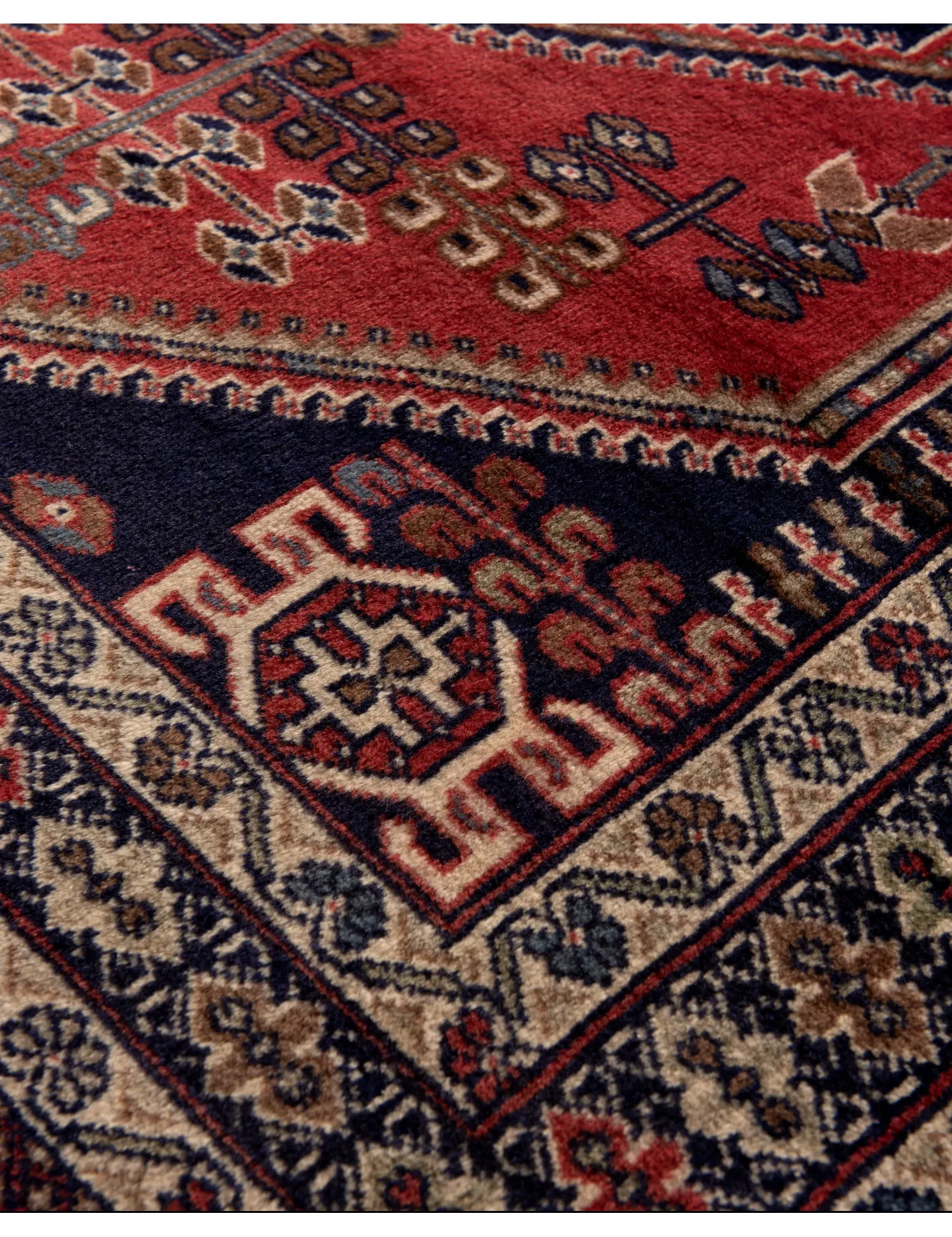 Turkman  <br/>384 x 307 cm