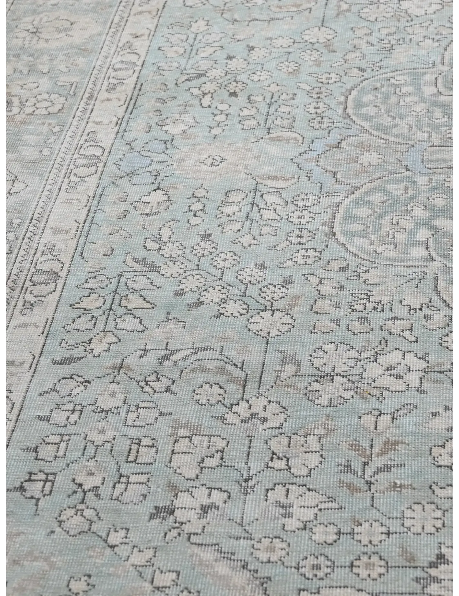 Persian Vintage    <br/>293 x 197 cm