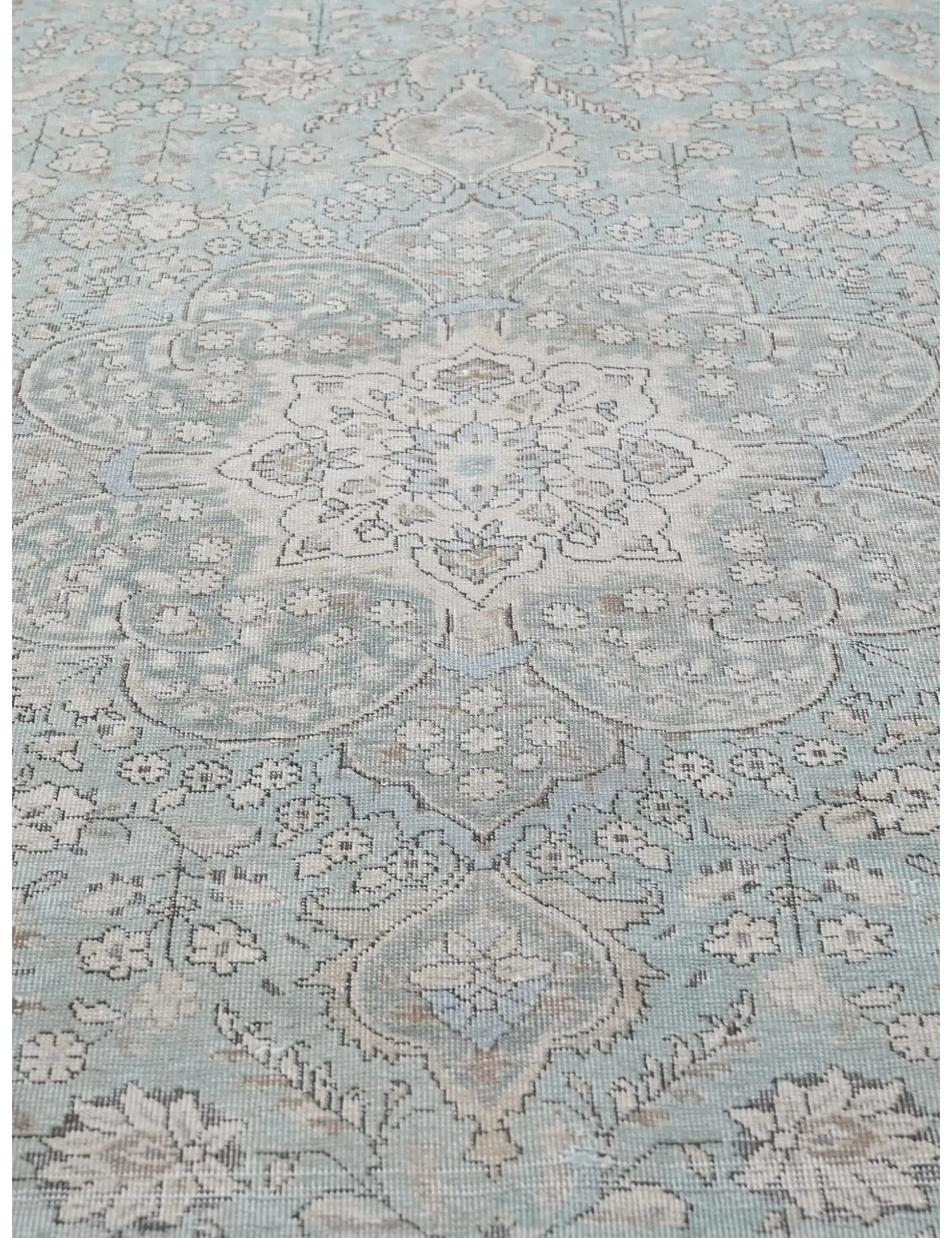 Persian Vintage    <br/>293 x 197 cm