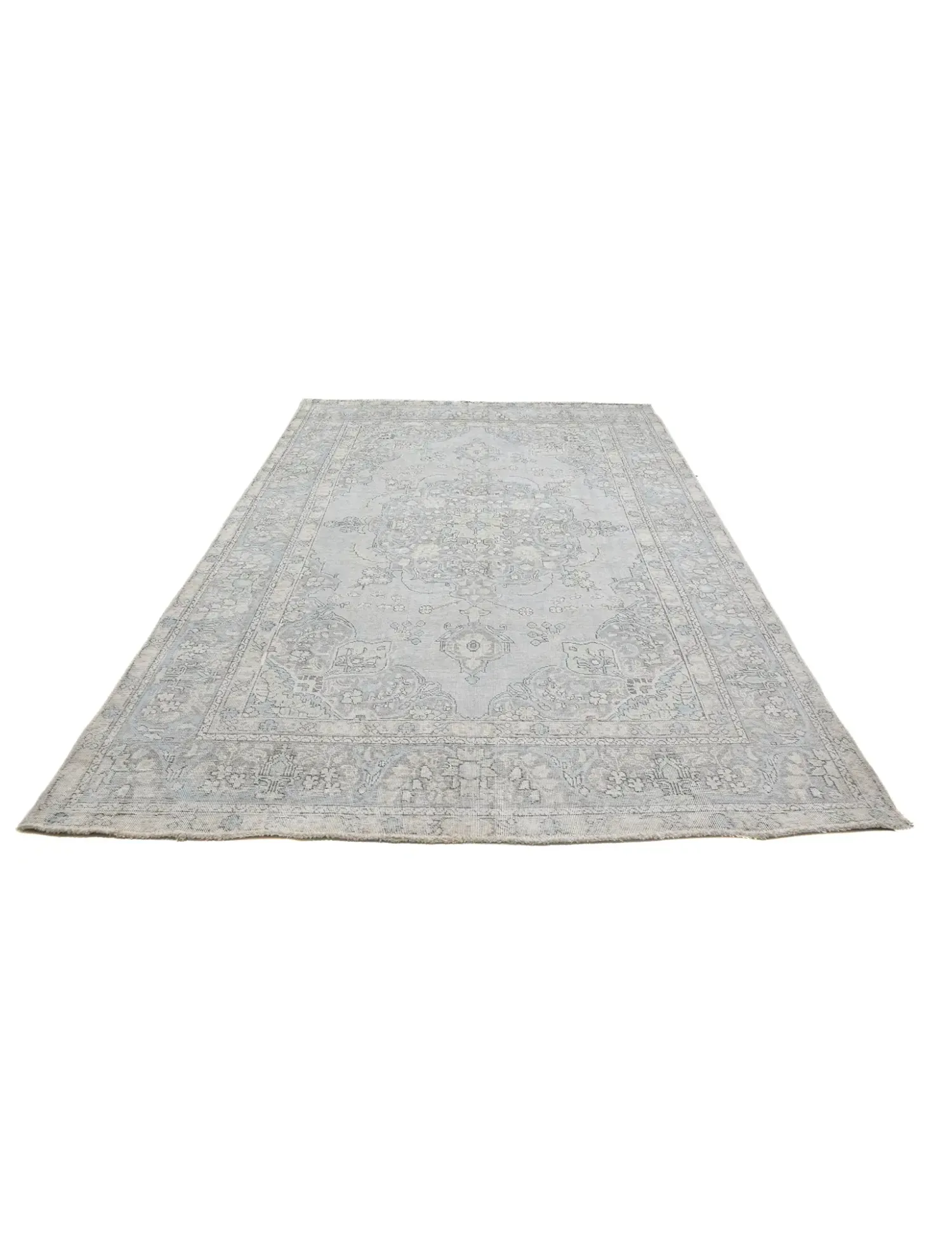 Persian Vintage    <br/>303 x 203 cm