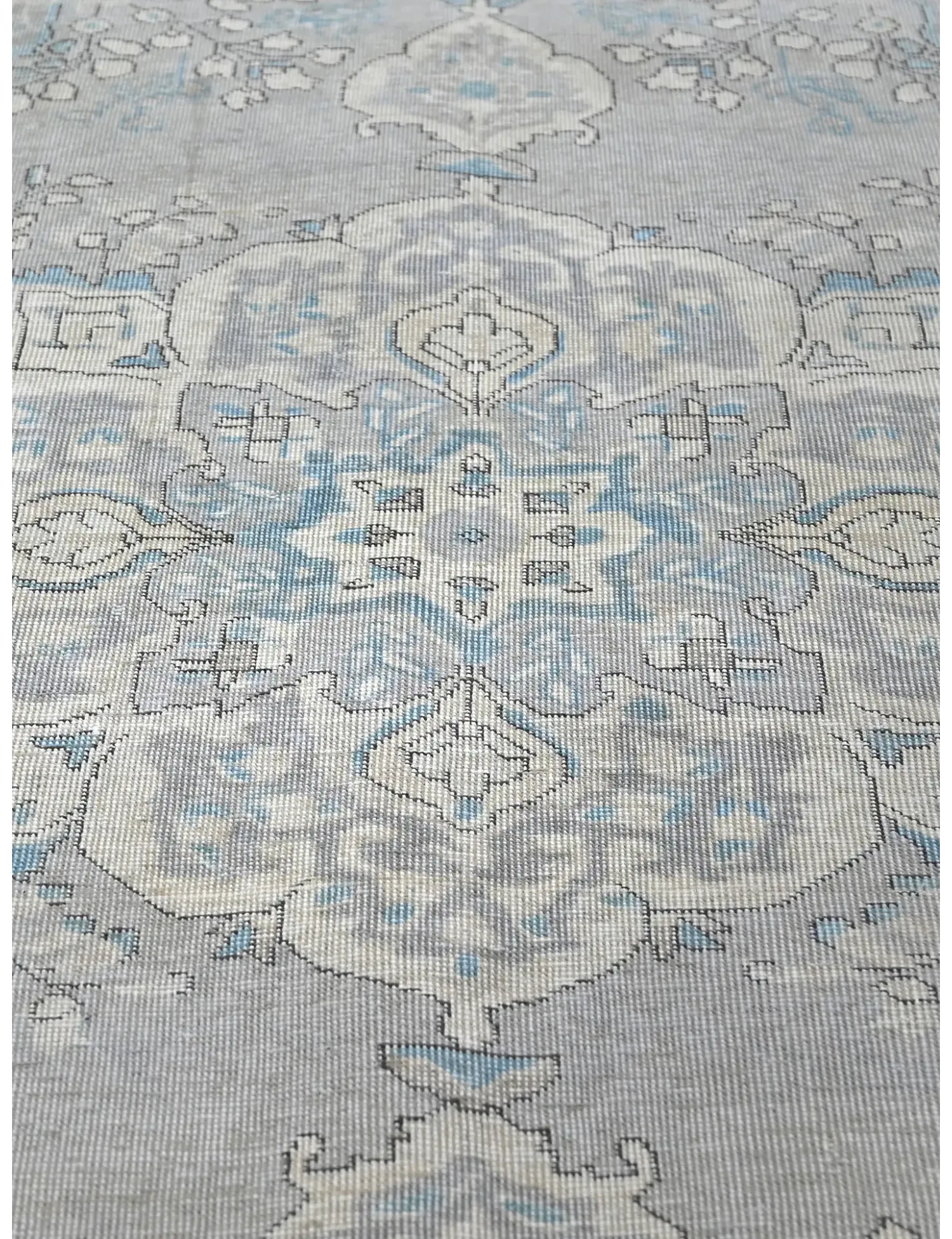 Persian Vintage    <br/>292 x 198 cm