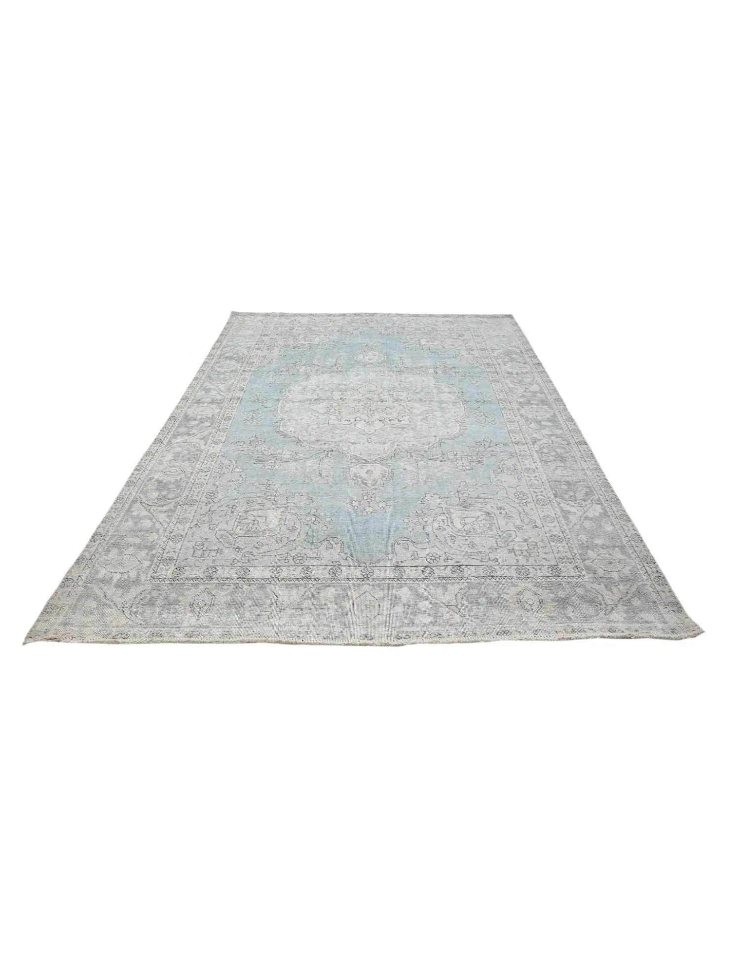 Persian Vintage    <br/>270 x 201 cm