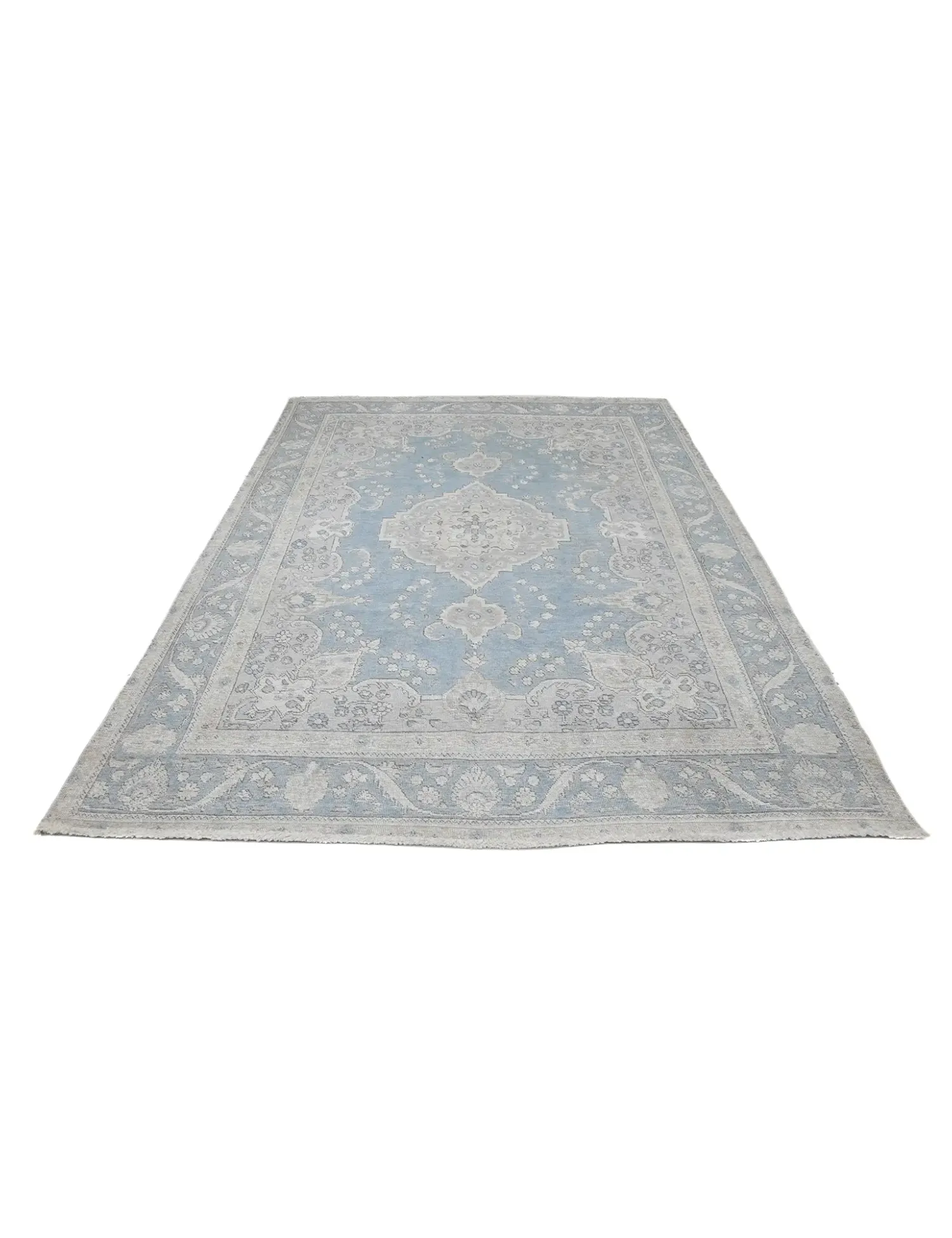 Persian Vintage    <br/>278 x 201 cm