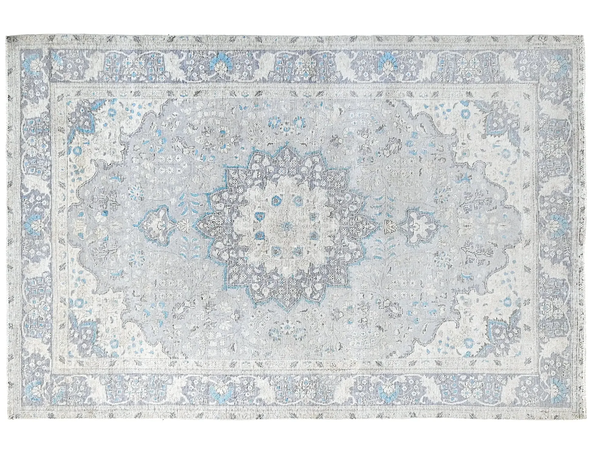 Persian Vintage    <br/>306 x 203 cm