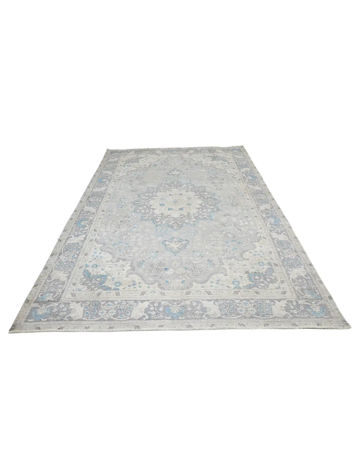 Persian Vintage    <br/>306 x 203 cm