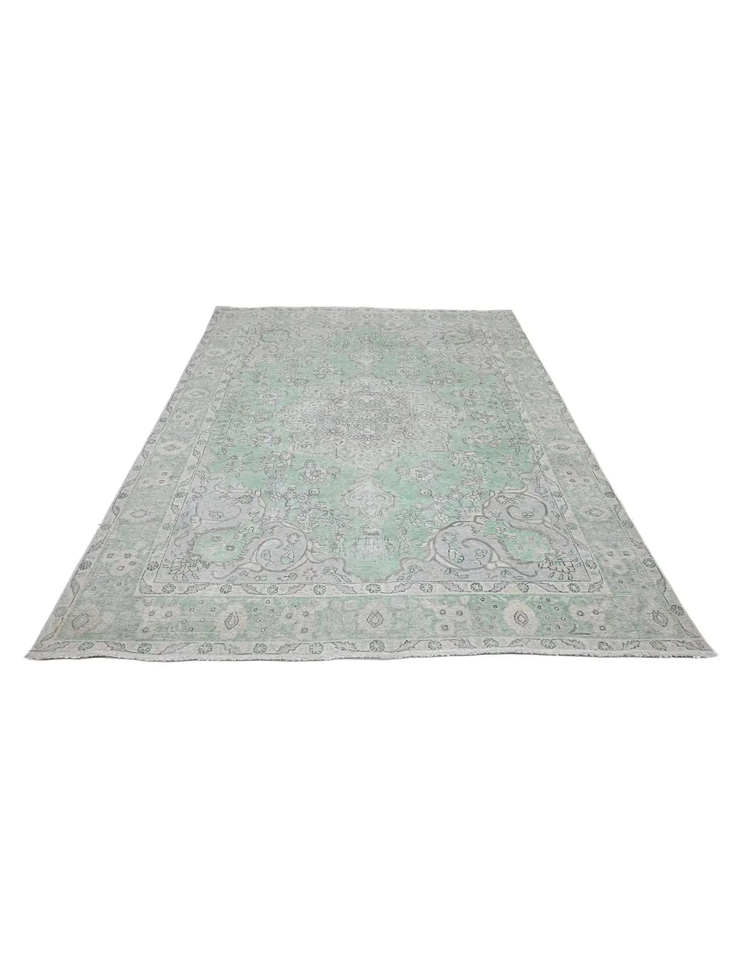 Persian Vintage    <br/>275 x 201 cm