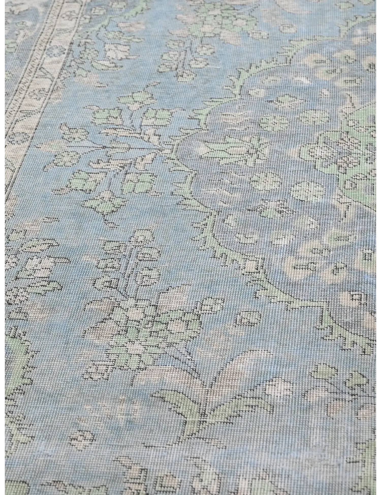 Persian Vintage    <br/>301 x 200 cm