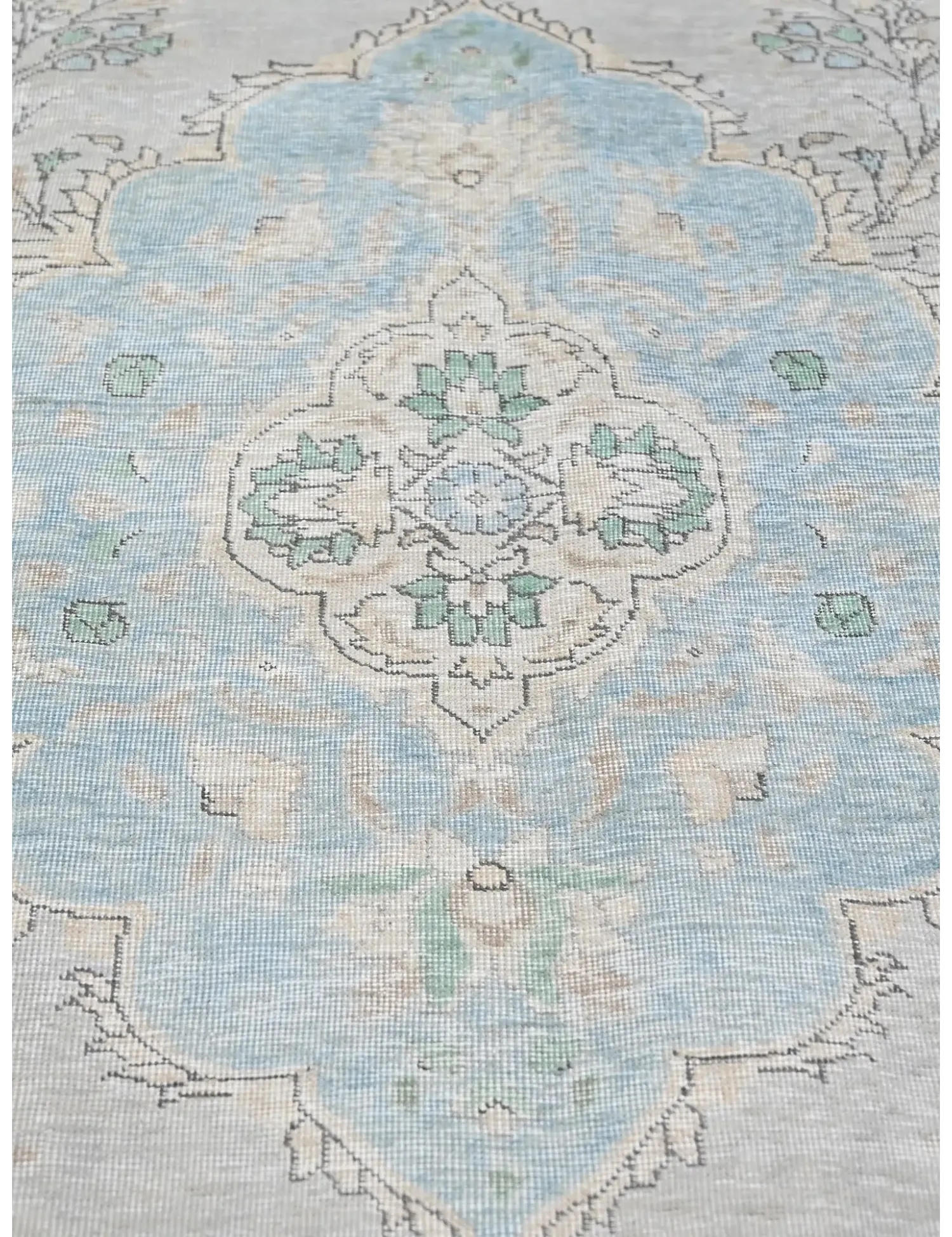 Persian Vintage    <br/>288 x 195 cm