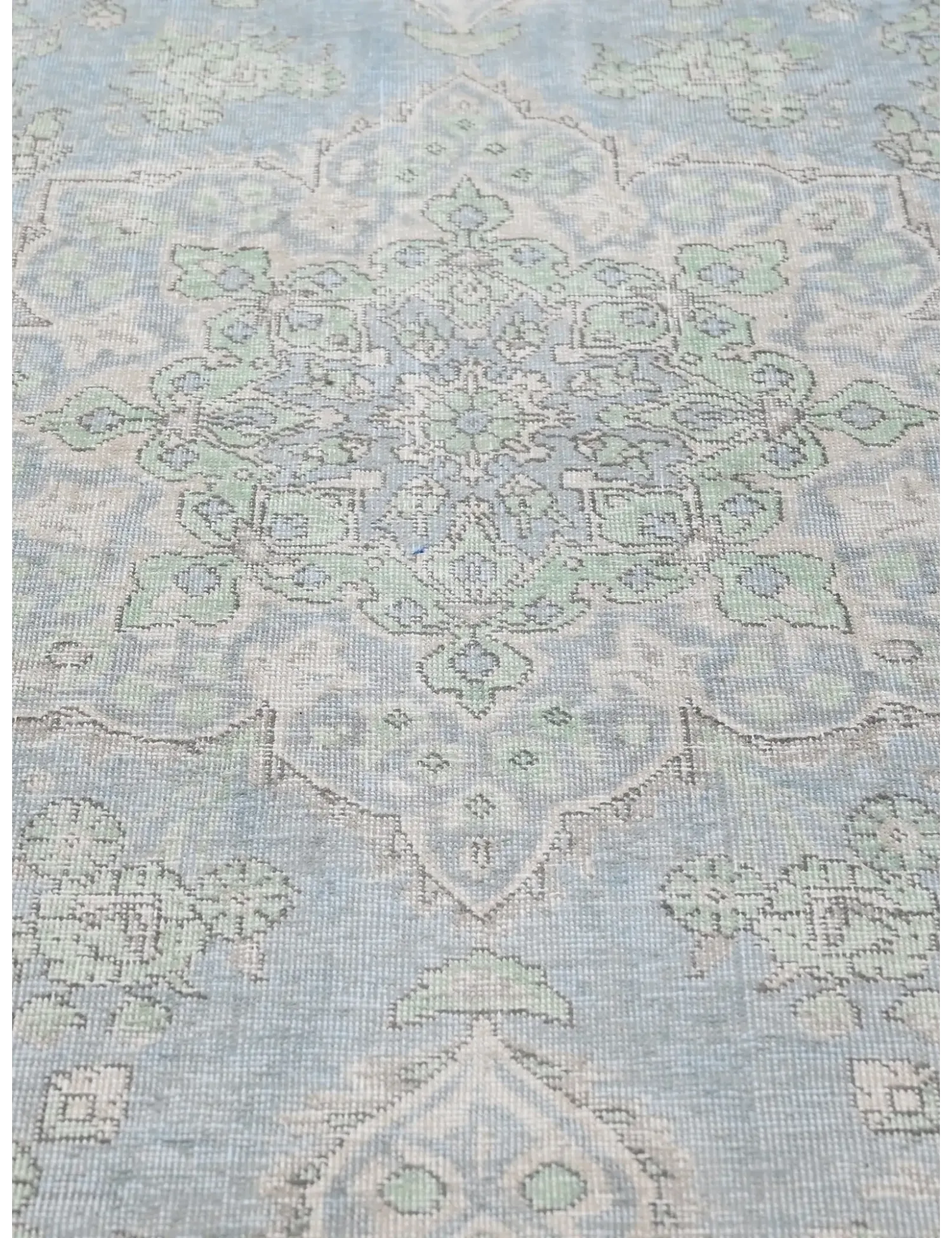 Persian Vintage    <br/>269 x 201 cm