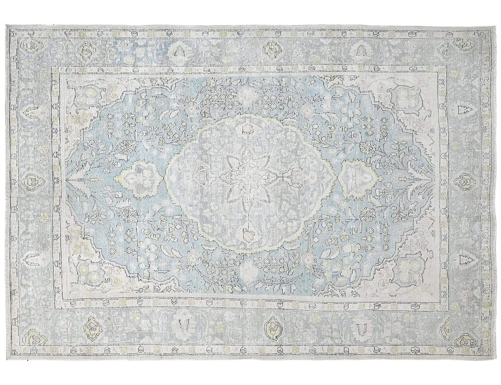 Persian Vintage    <br/>286 x 196 cm