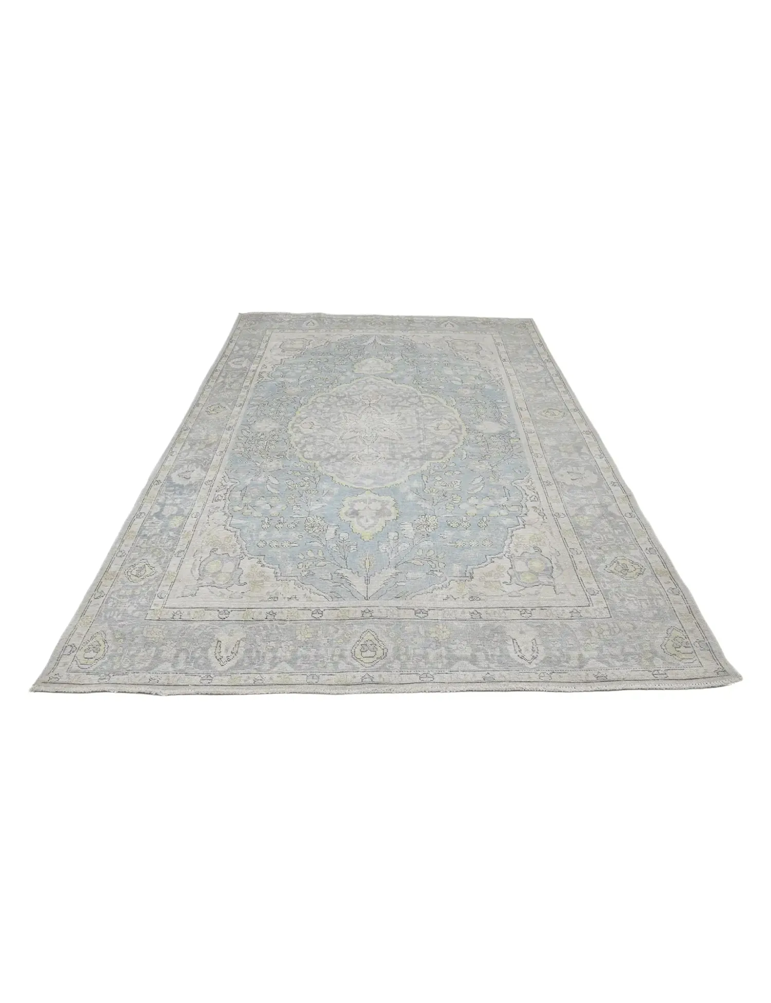 Persian Vintage    <br/>286 x 196 cm