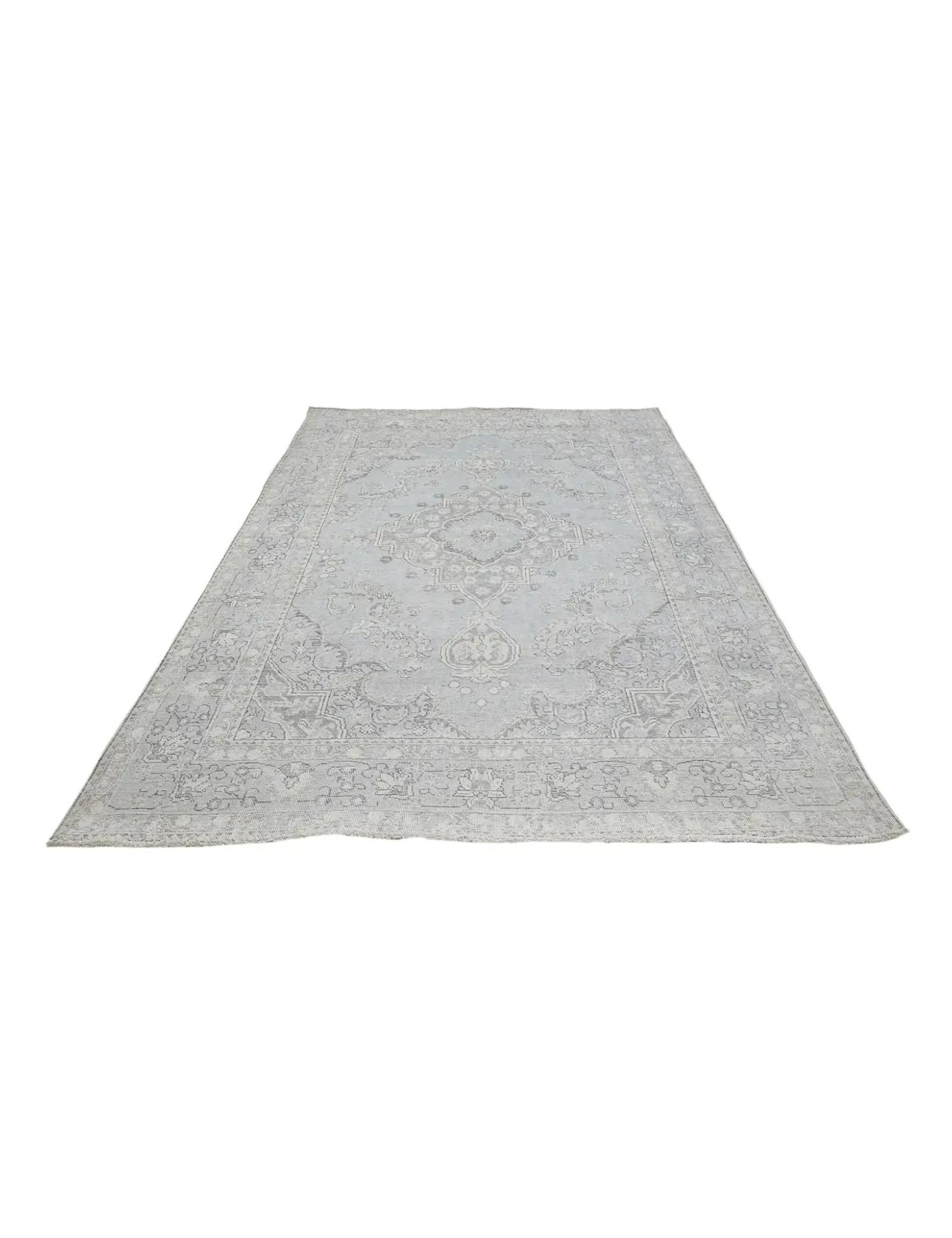 Persian Vintage    <br/>284 x 197 cm