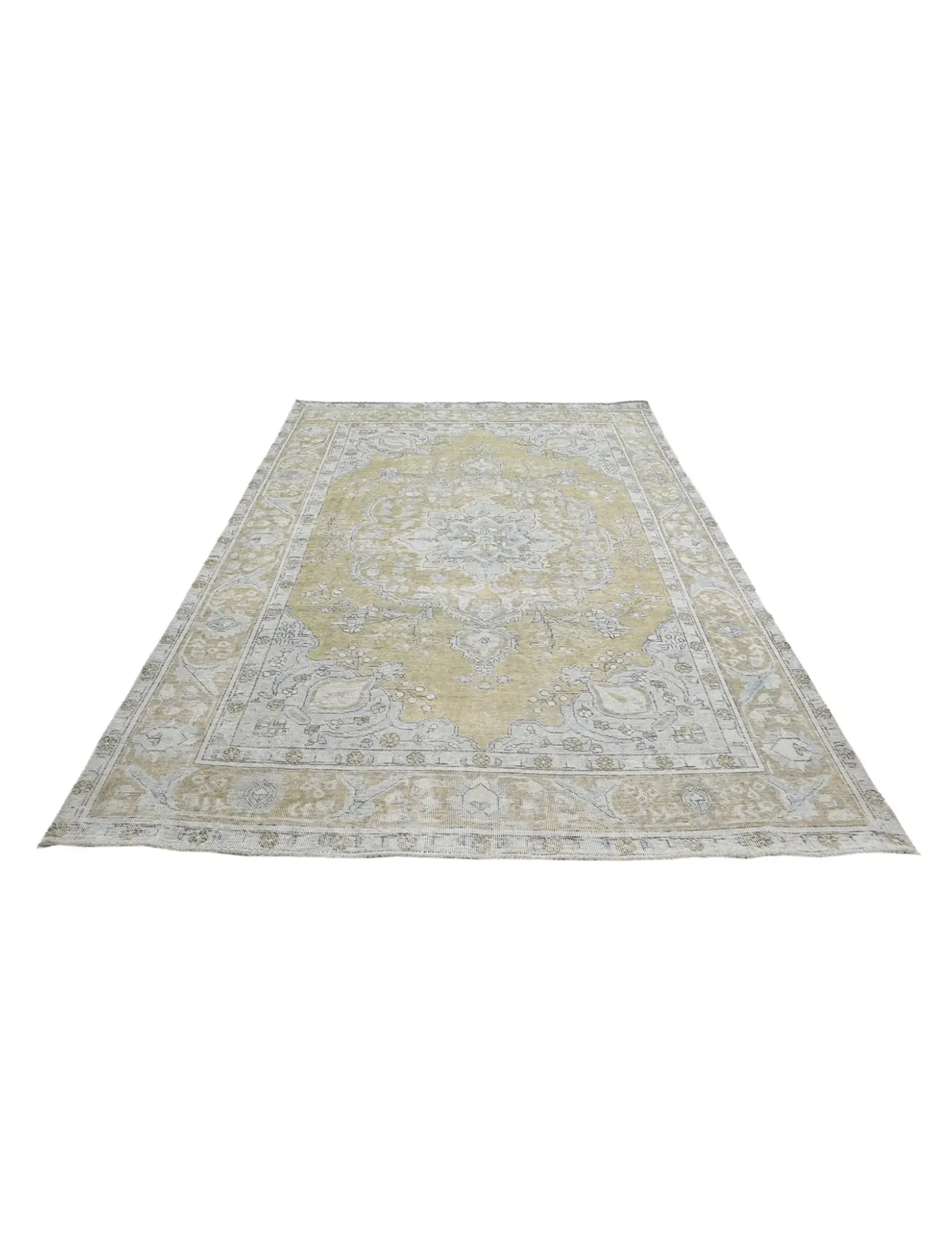 Persian Vintage    <br/>276 x 192 cm
