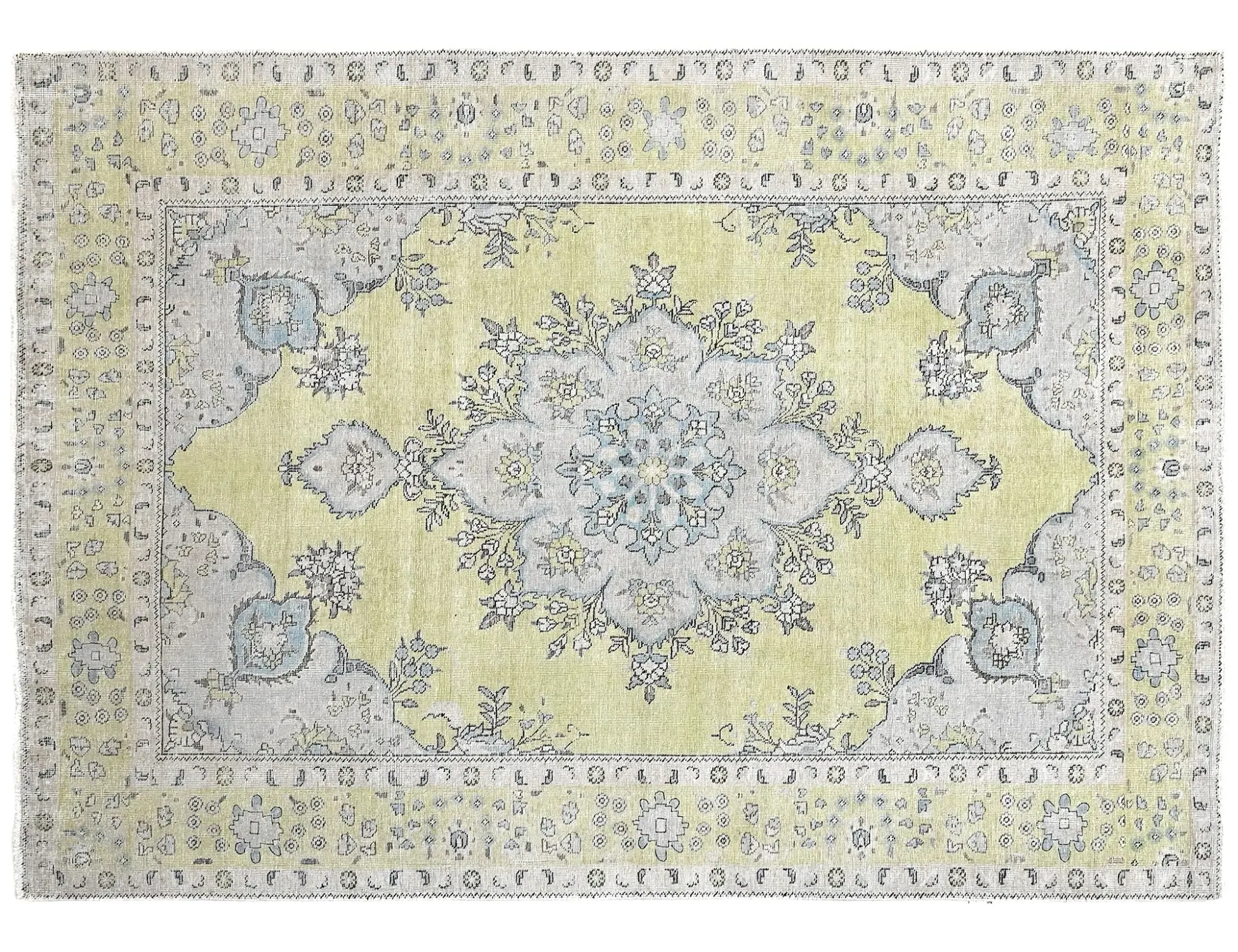 Persian Vintage    <br/>293 x 206 cm