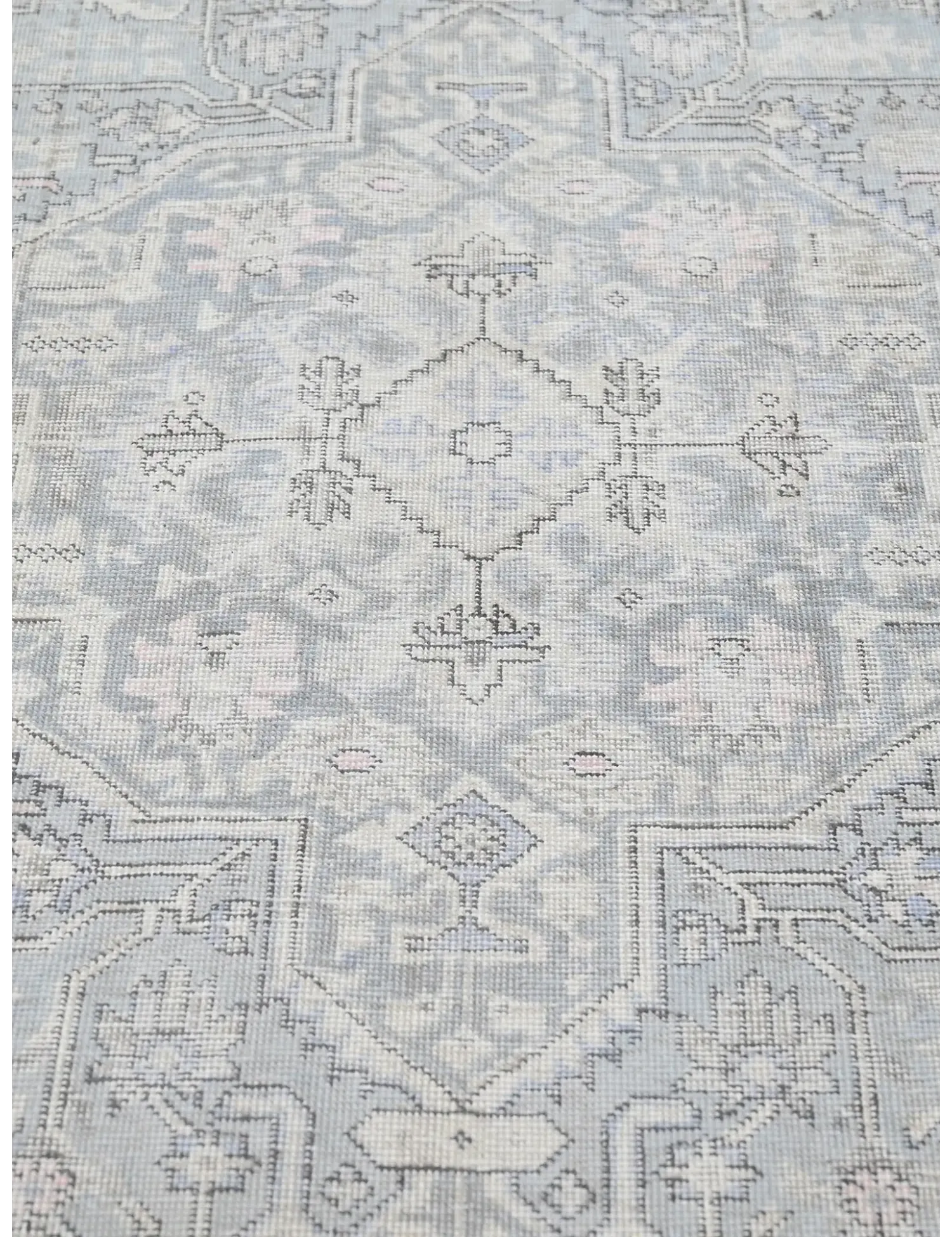 Persian Vintage    <br/>287 x 192 cm