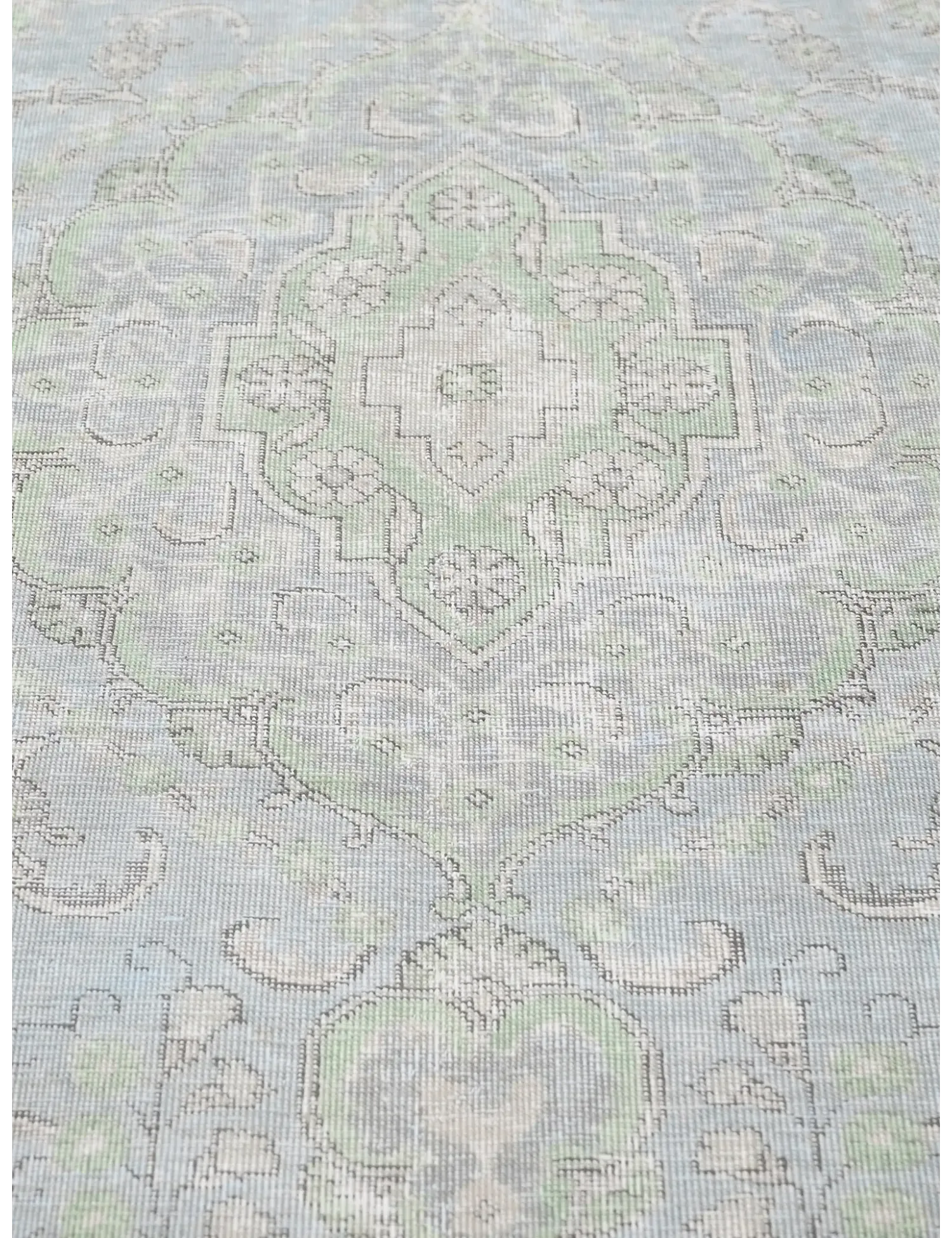 Persian Vintage    <br/>317 x 220 cm