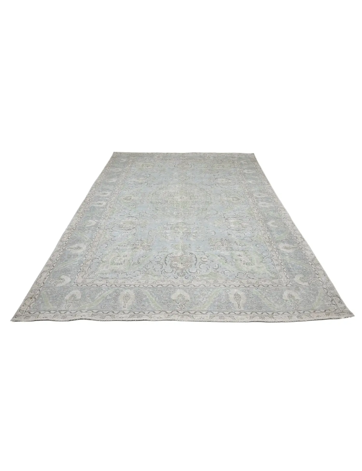 Persian Vintage    <br/>317 x 220 cm