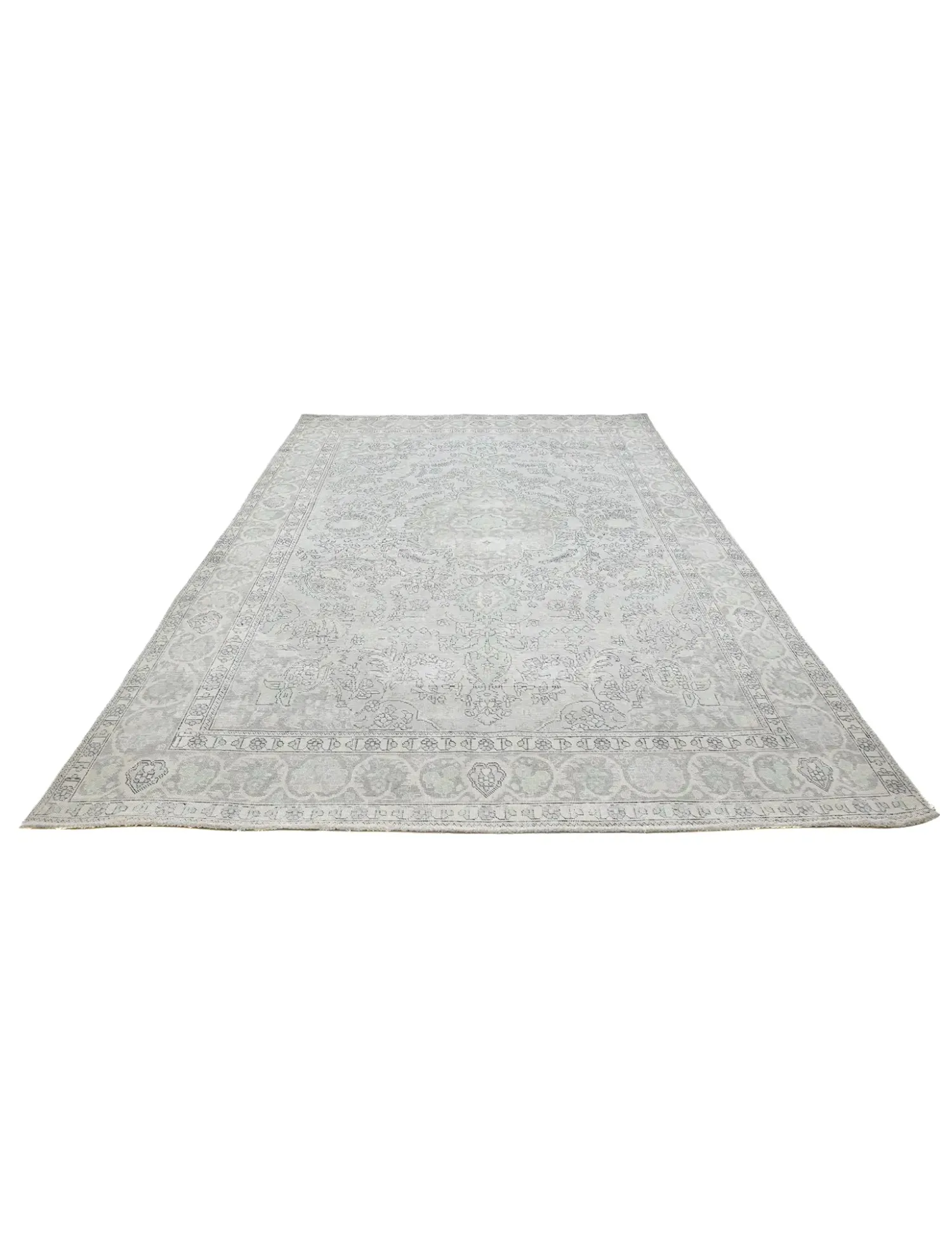 Persian Vintage    <br/>335 x 239 cm