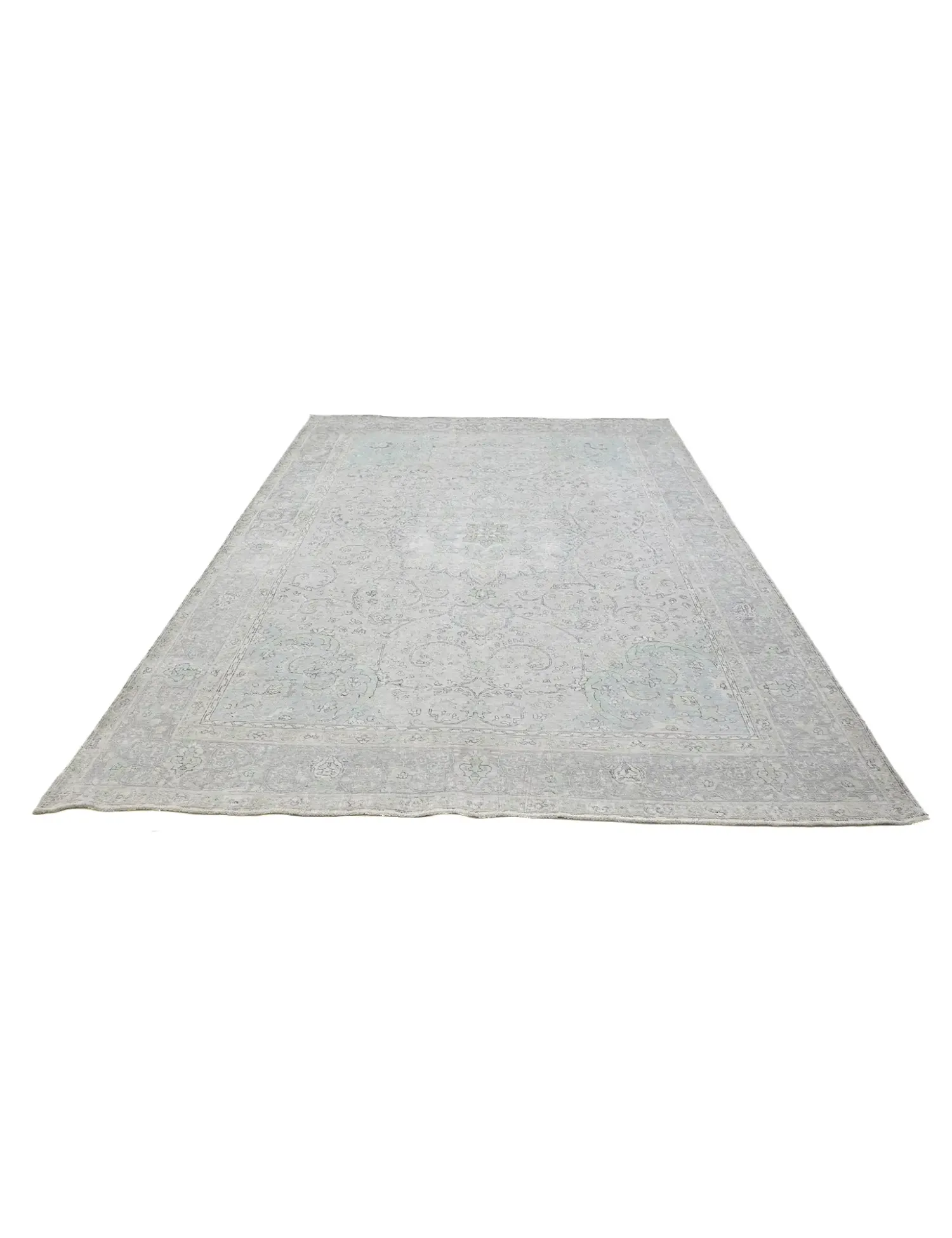 Persian Vintage    <br/>330 x 244 cm