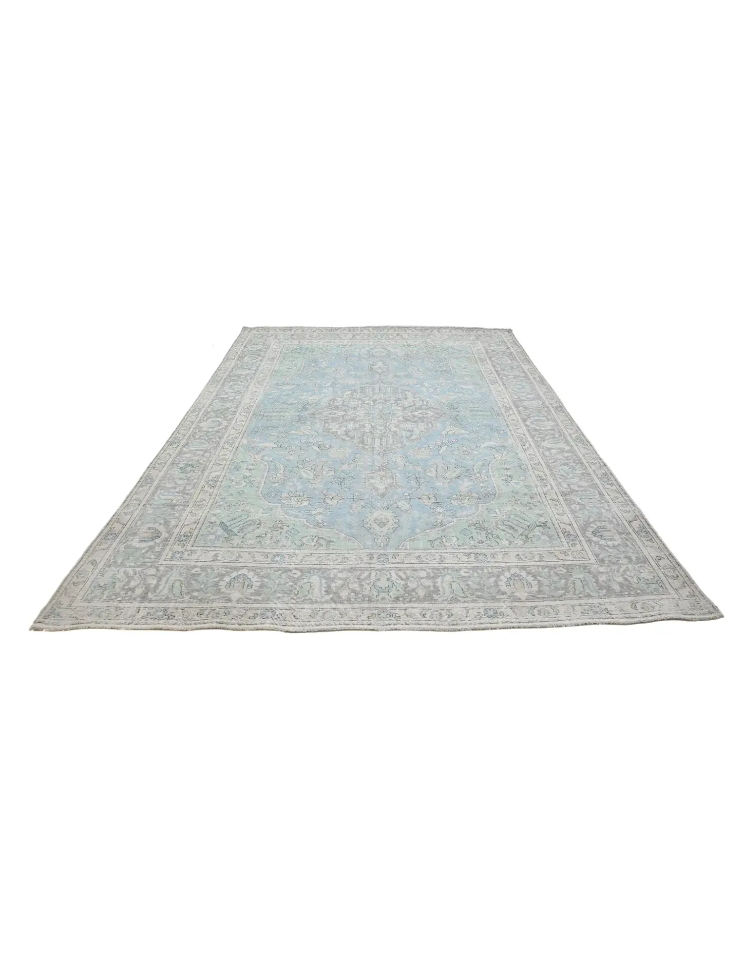 Persian Vintage    <br/>341 x 247 cm