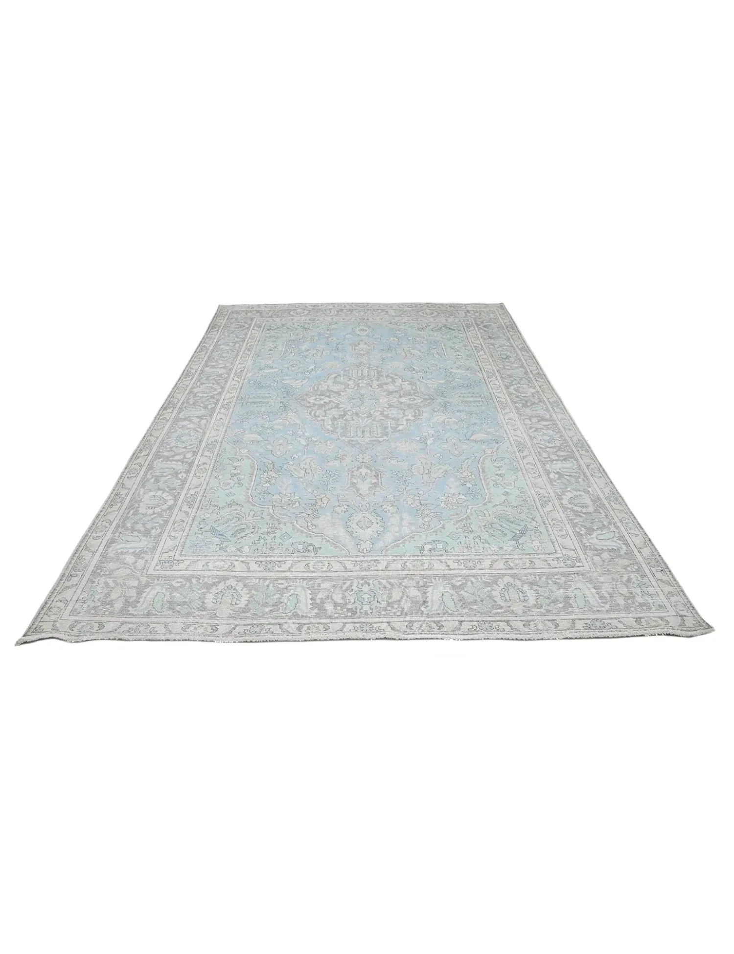 Persian Vintage    <br/>341 x 247 cm