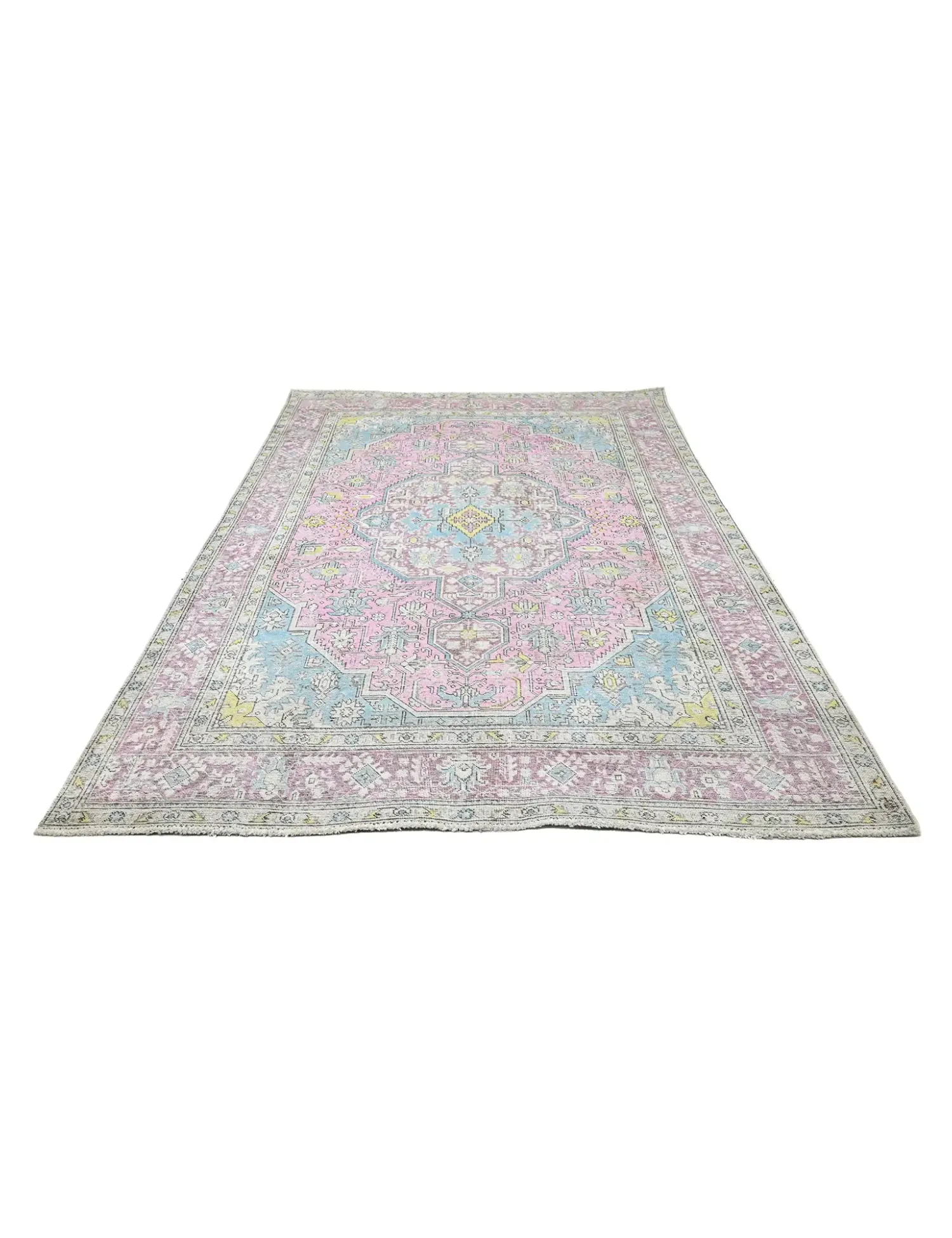 Persian Vintage    <br/>279 x 192 cm