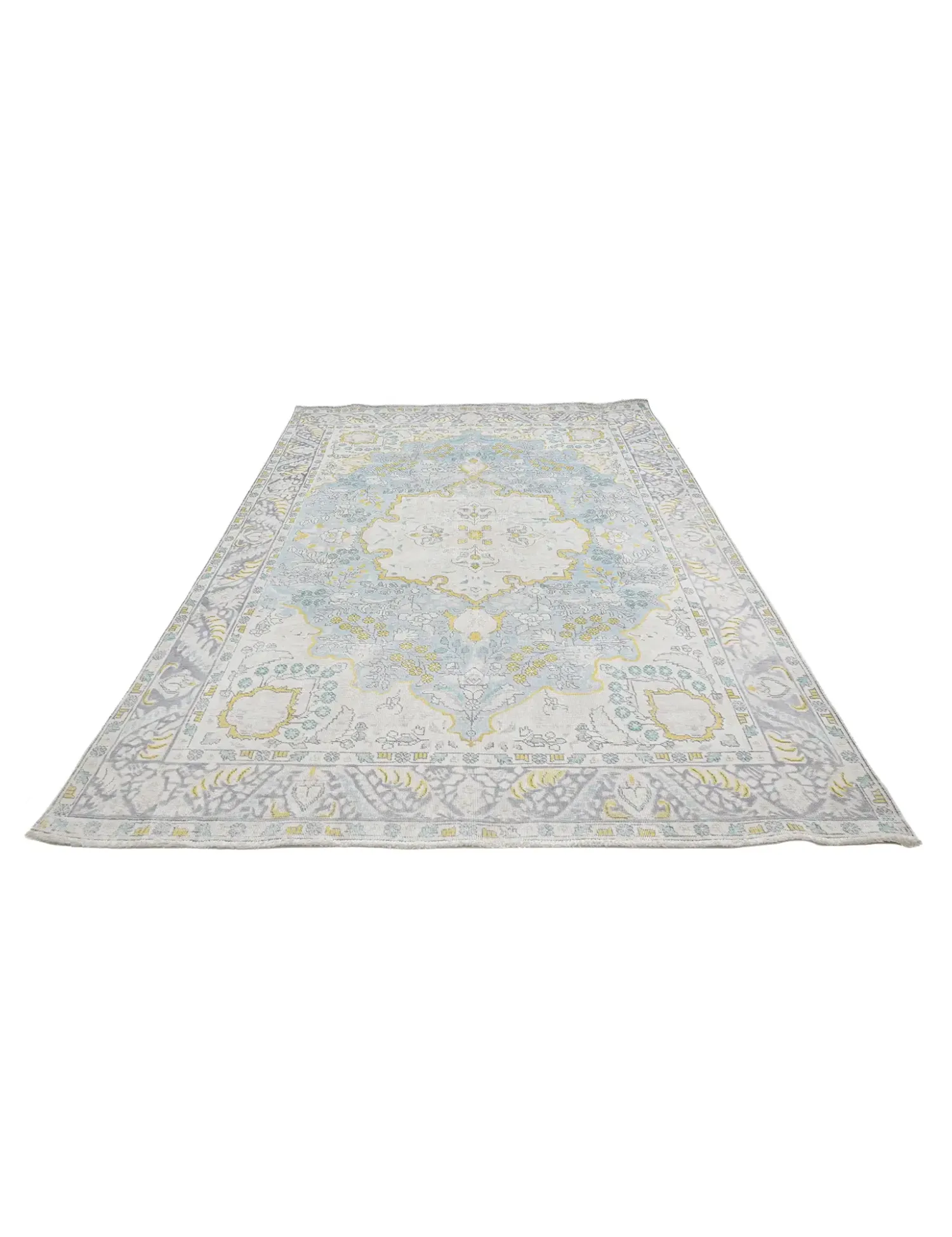 Persian Vintage    <br/>274 x 194 cm
