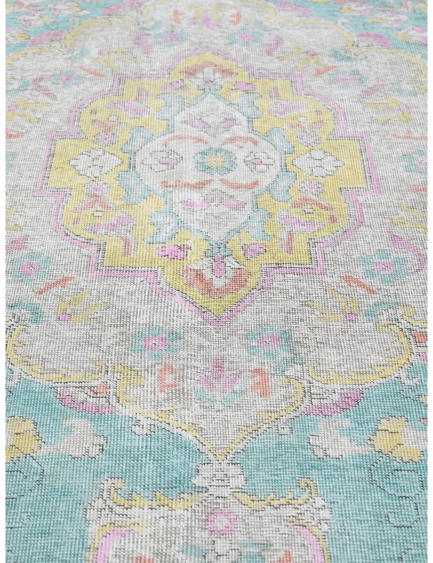 Persian Vintage    <br/>385 x 290 cm