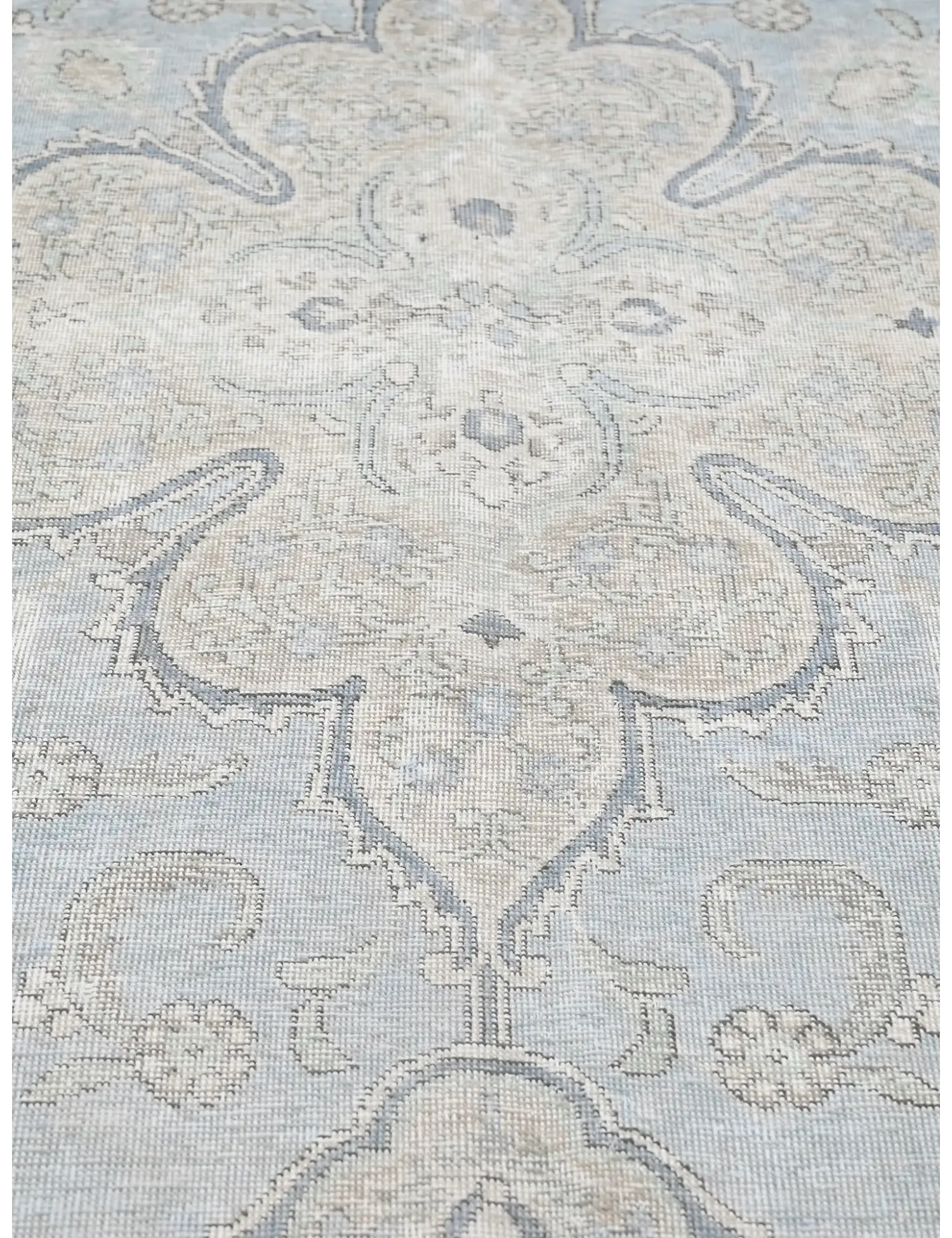 Persian Vintage    <br/>326 x 223 cm
