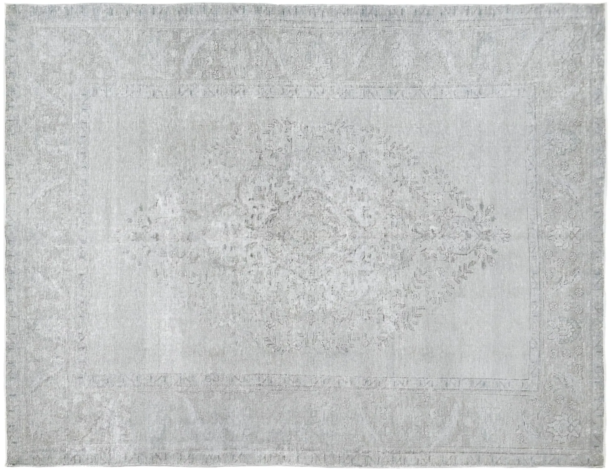 Persian Vintage    <br/>281 x 189 cm