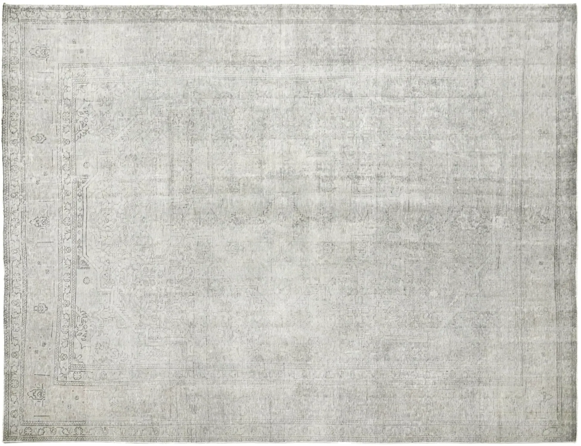Persian Vintage    <br/>327 x 244 cm