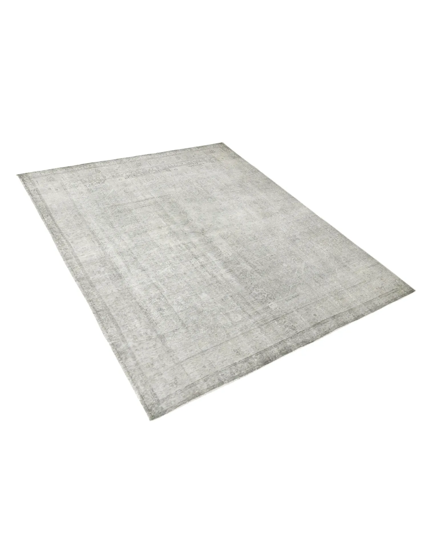 Persian Vintage    <br/>327 x 244 cm