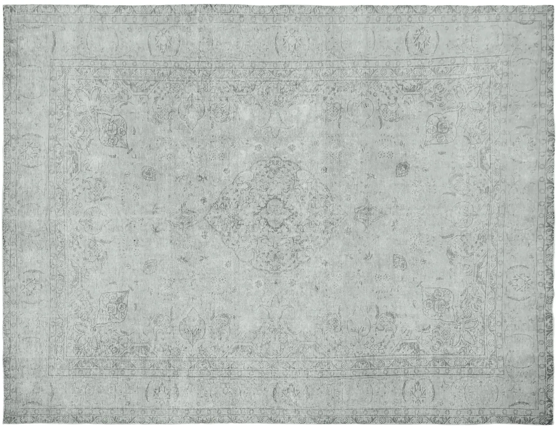 Persian Vintage    <br/>344 x 254 cm