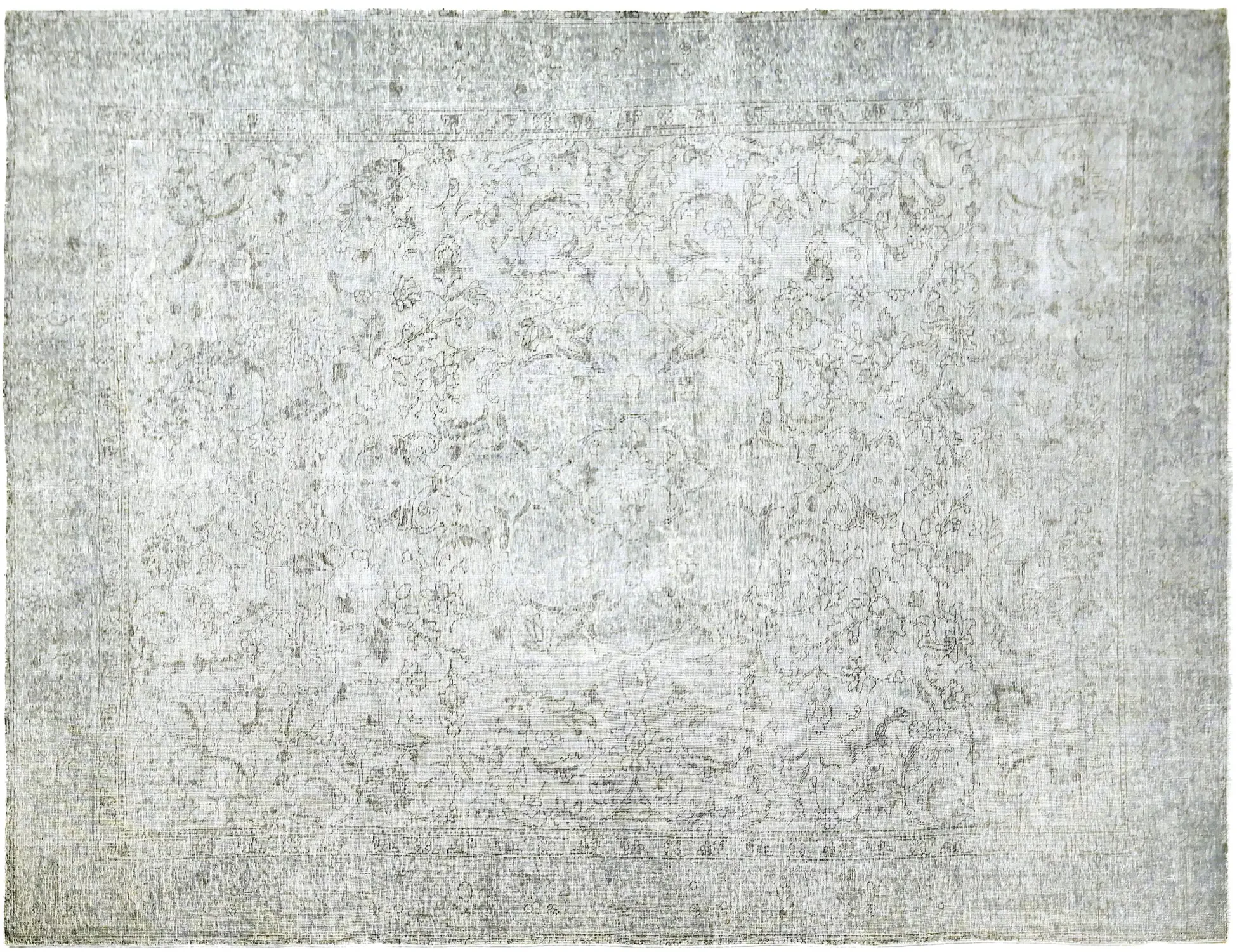 Persian Vintage    <br/>313 x 230 cm