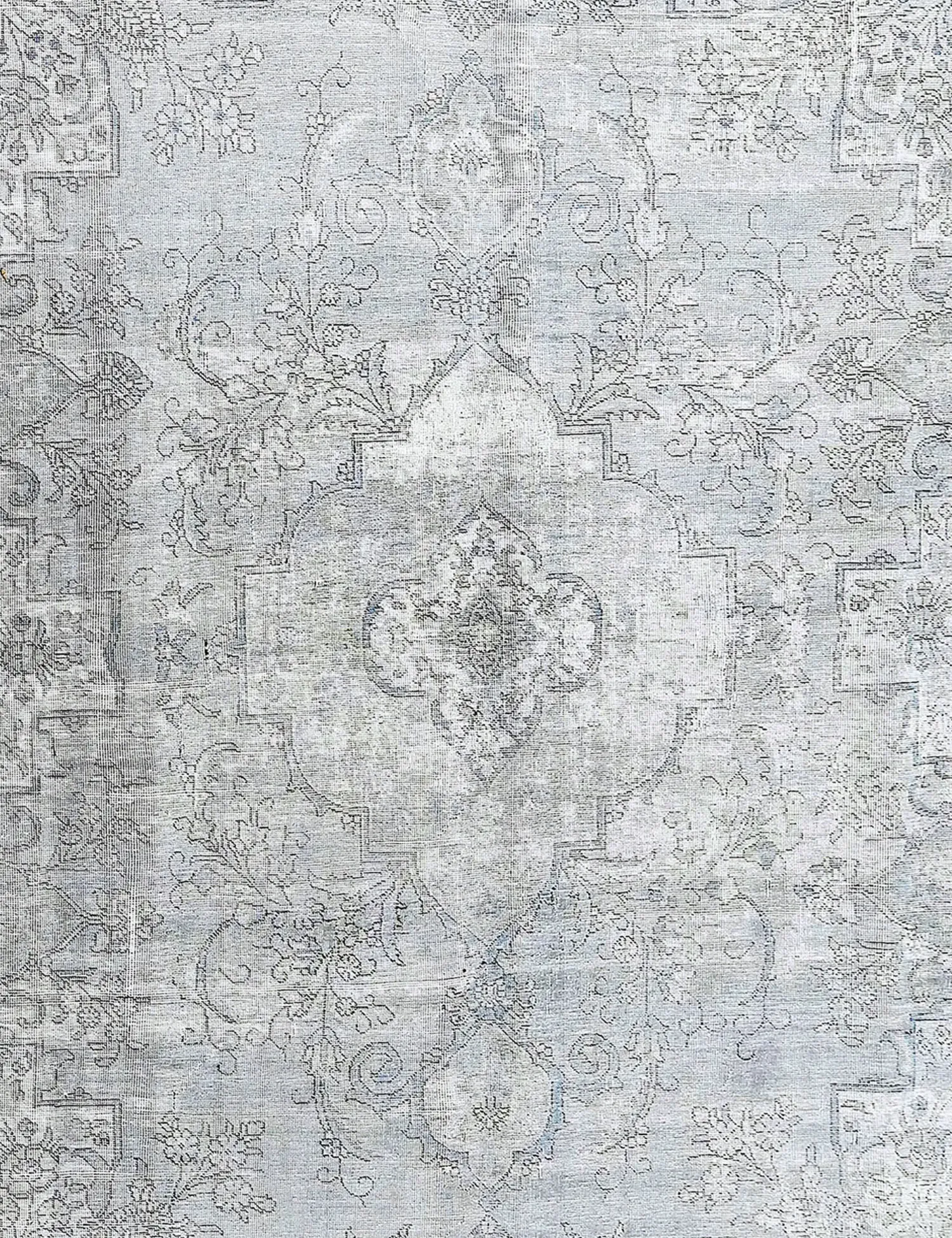 Persian Vintage    <br/>384 x 291 cm