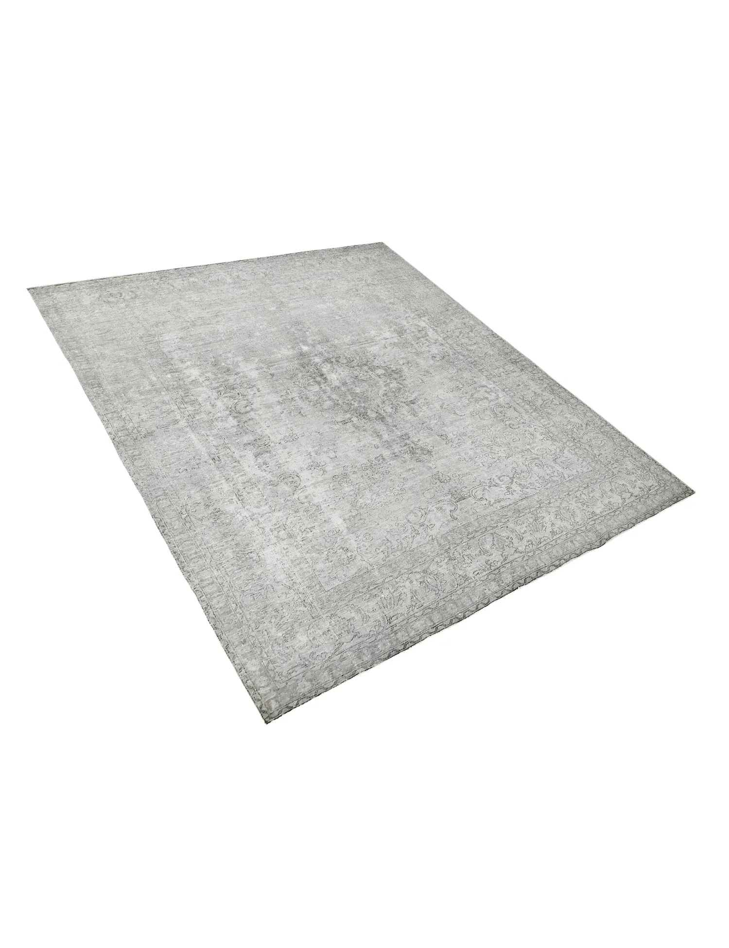 Persian Vintage    <br/>336 x 262 cm
