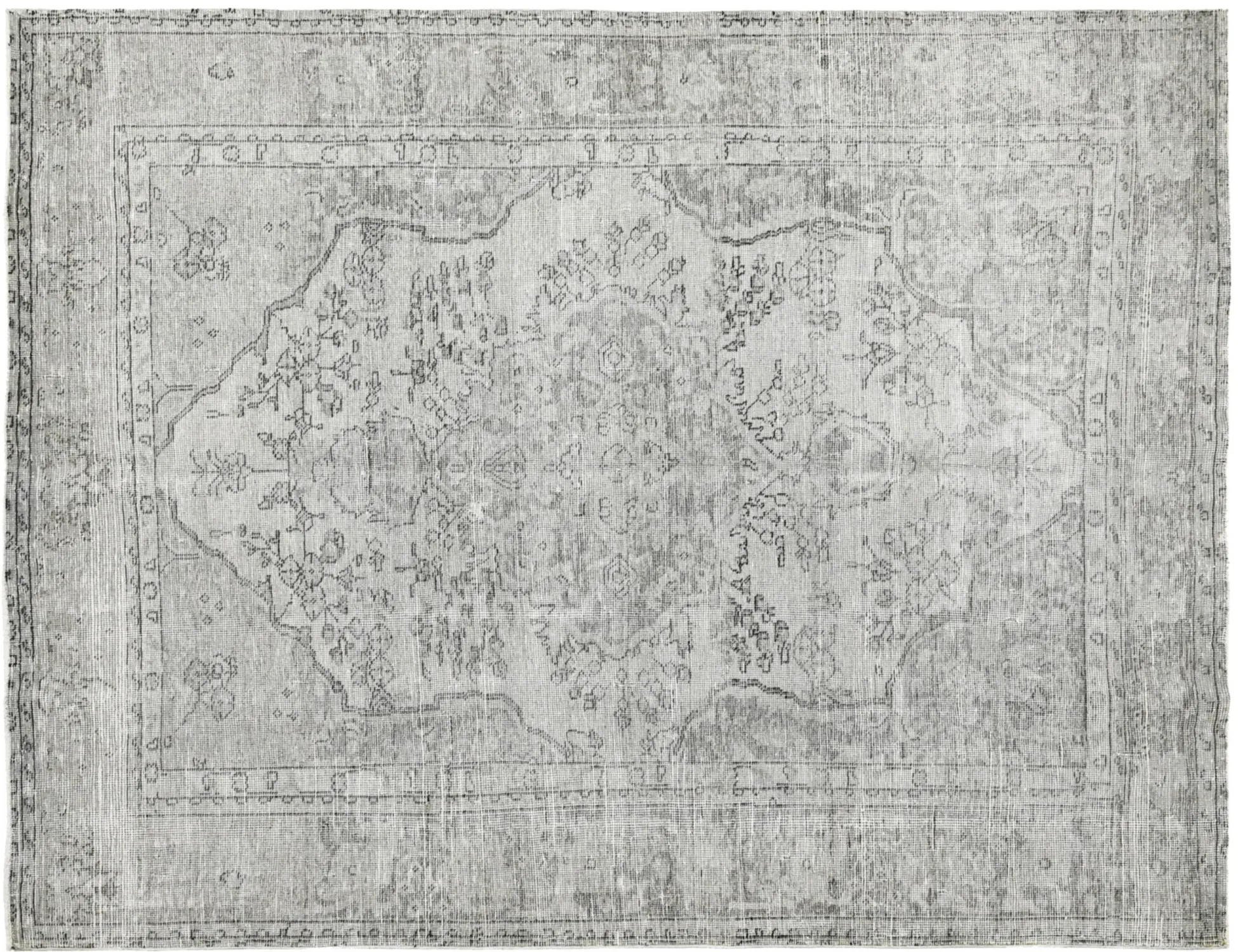 Persian Vintage    <br/>270 x 194 cm
