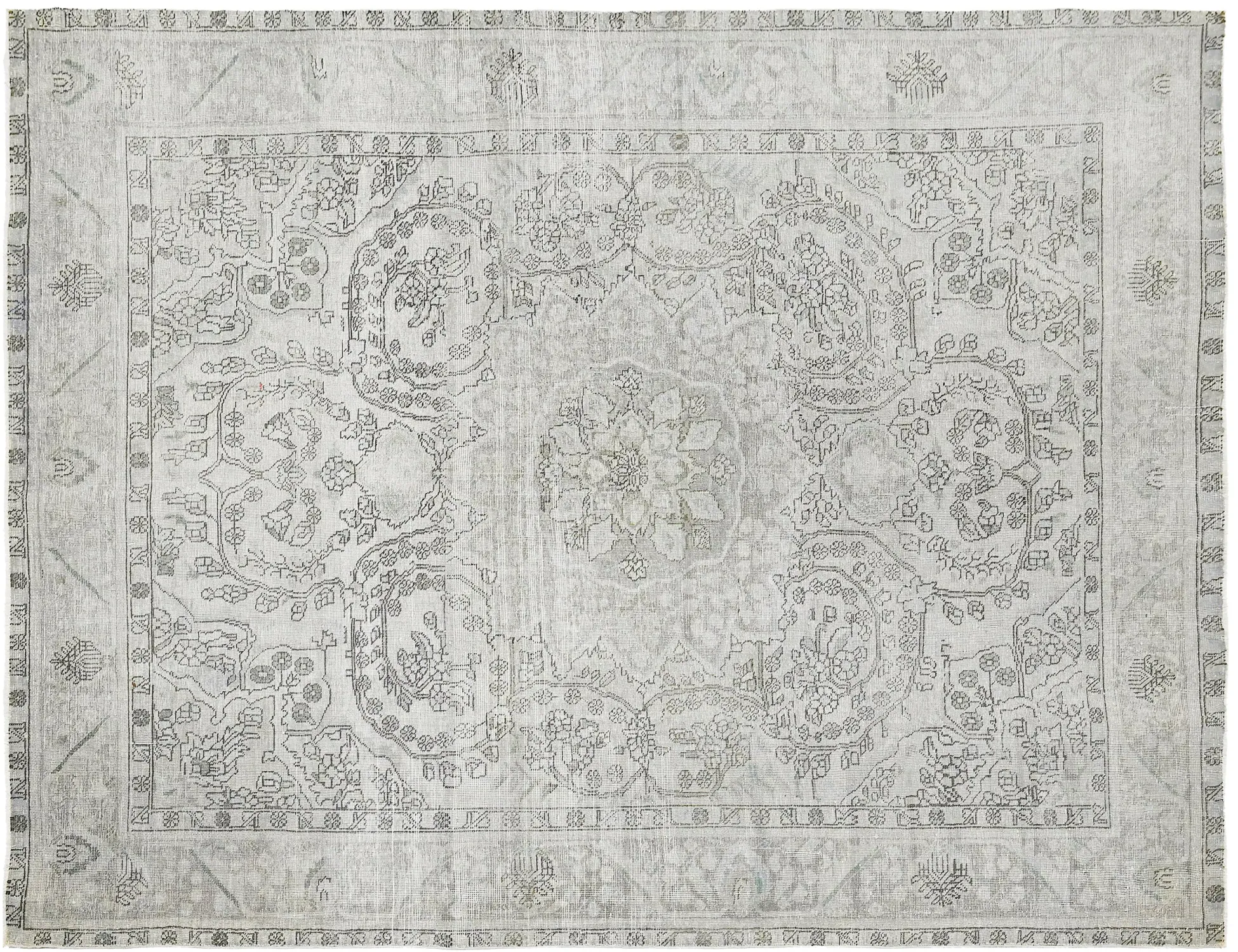 Persian Vintage    <br/>292 x 212 cm