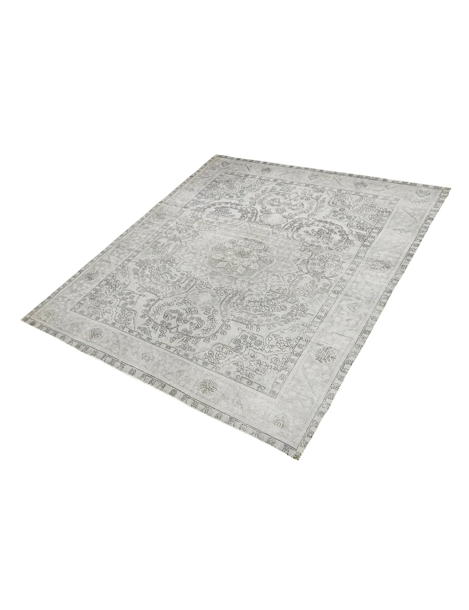 Persian Vintage    <br/>292 x 212 cm