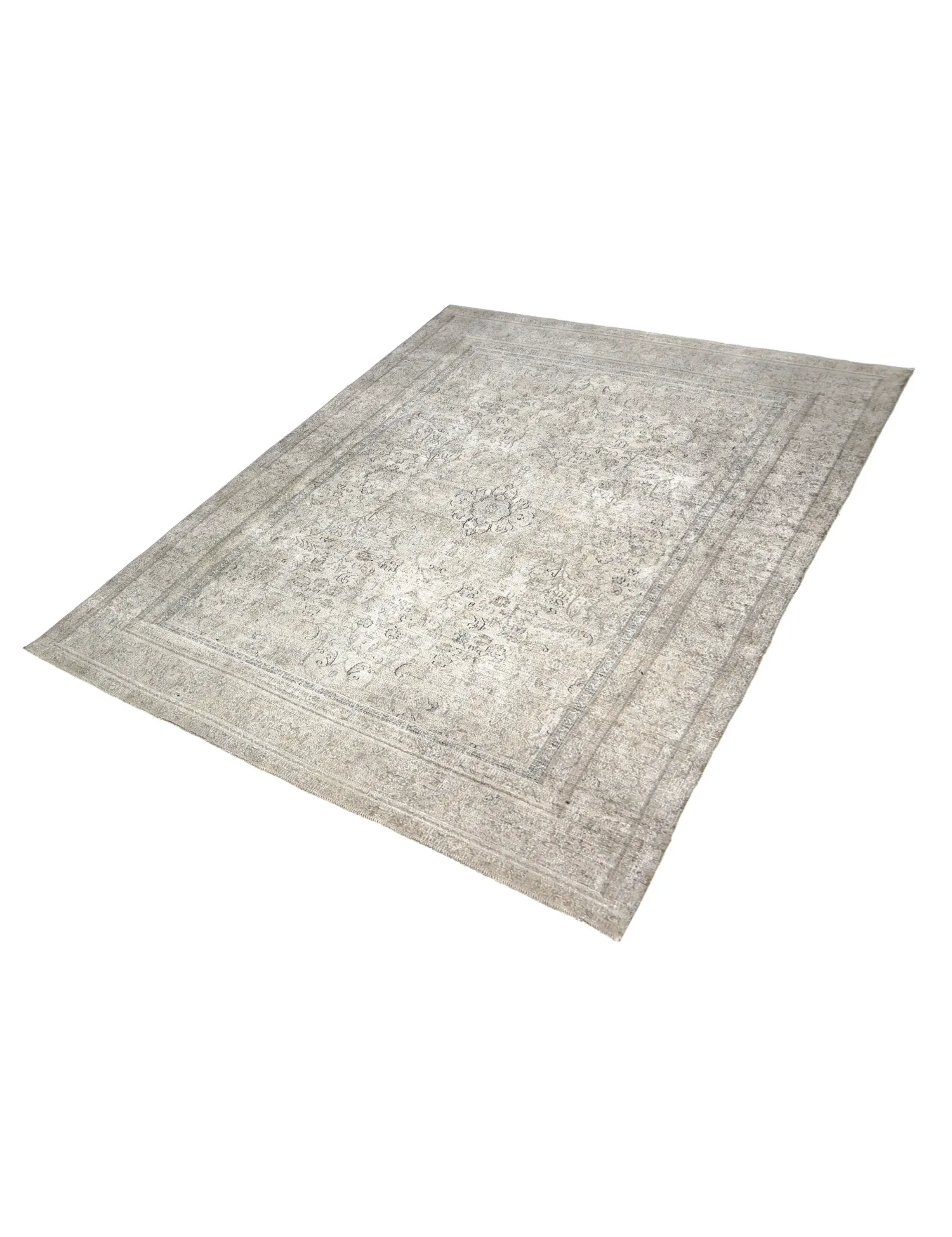 Persian Vintage    <br/>320 x 220 cm