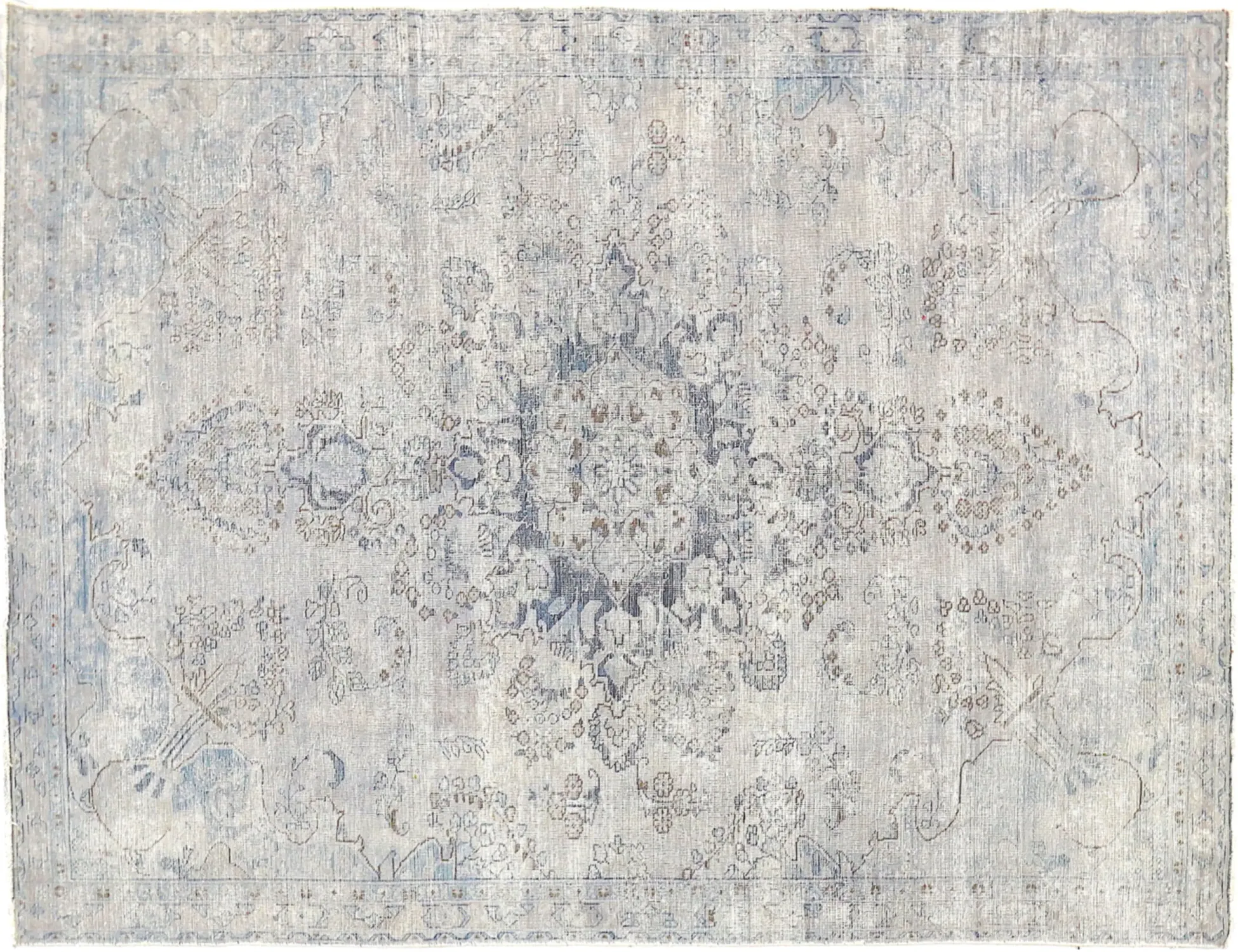 Persian Vintage    <br/>260 x 180 cm