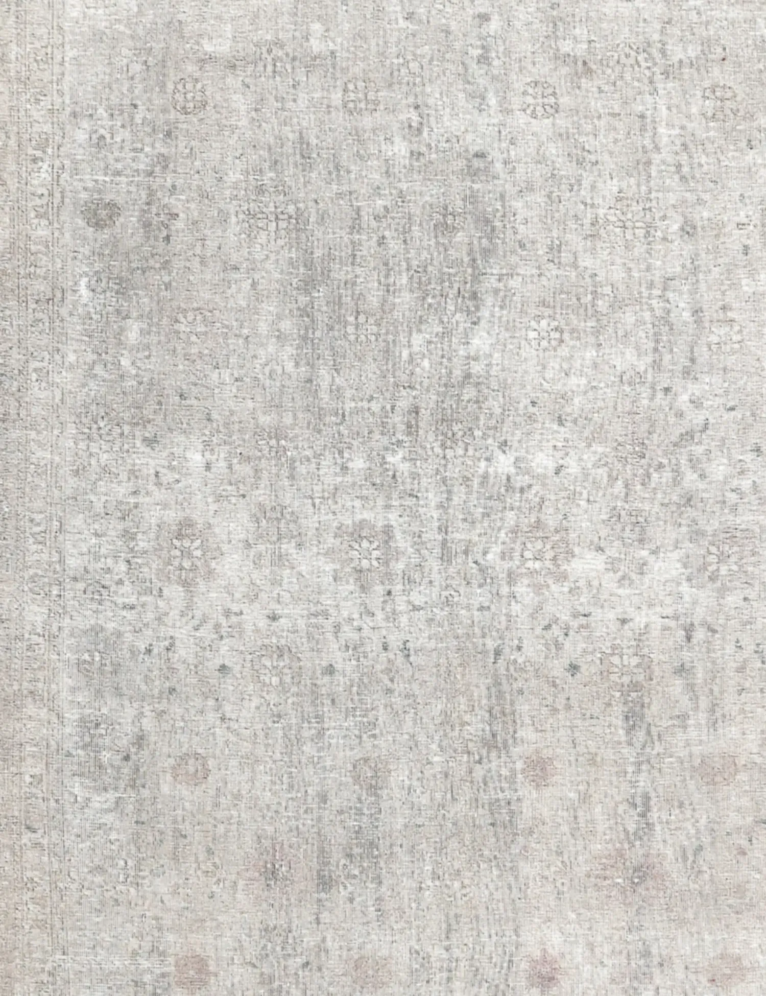 Persian Vintage    <br/>320 x 233 cm