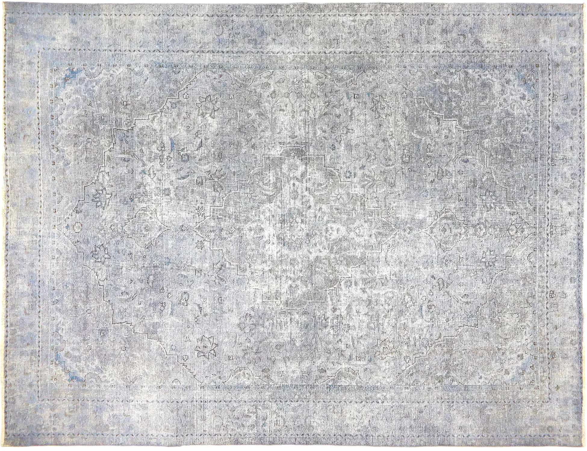 Persian Vintage    <br/>356 x 280 cm