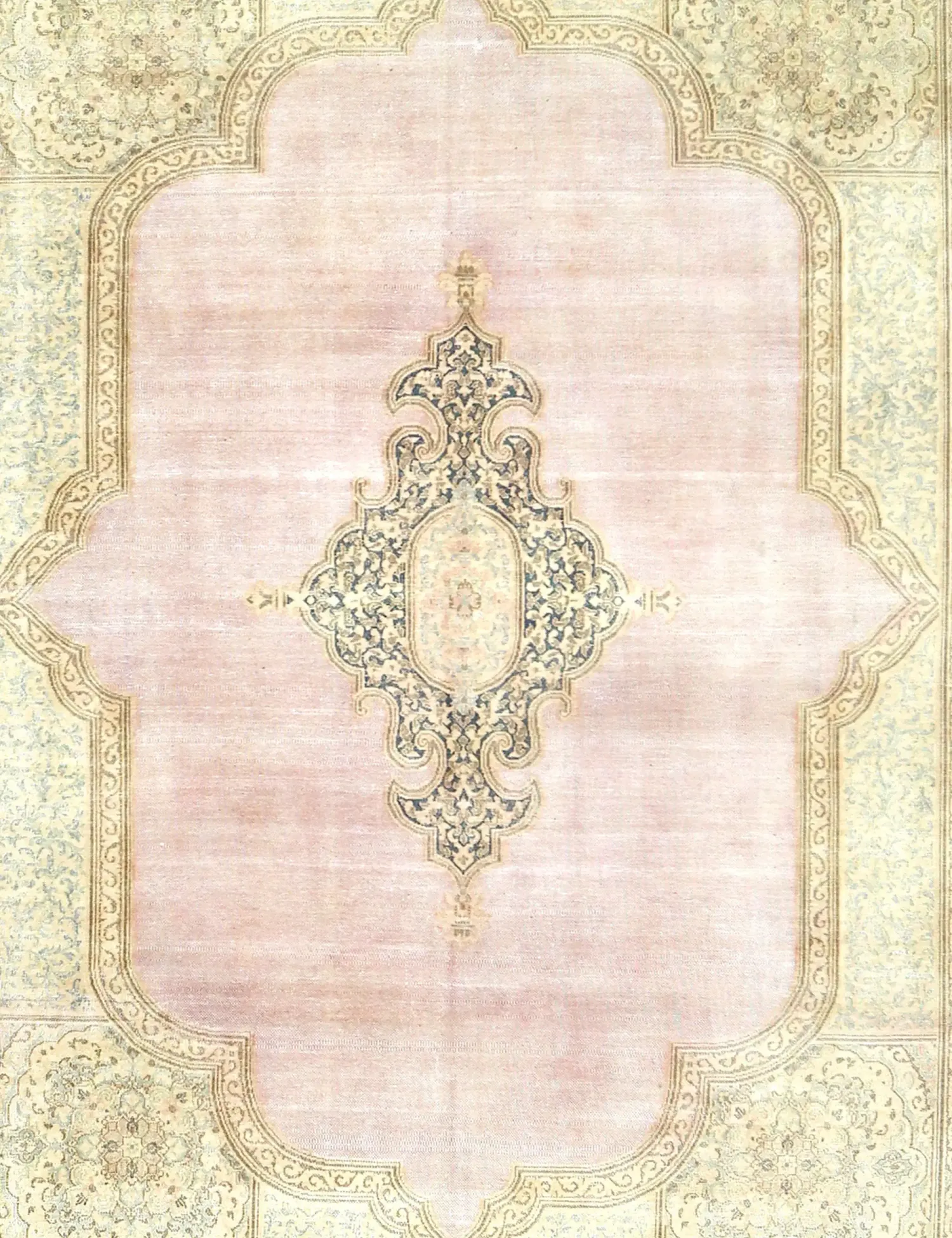 Persian Vintage    <br/>428 x 285 cm