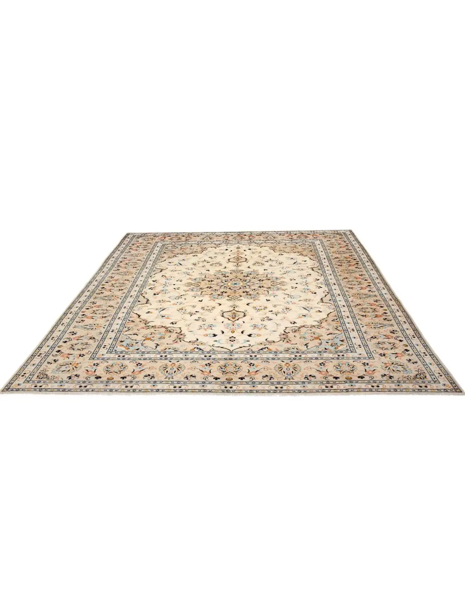 Kashan  <br/>287 x 192 cm